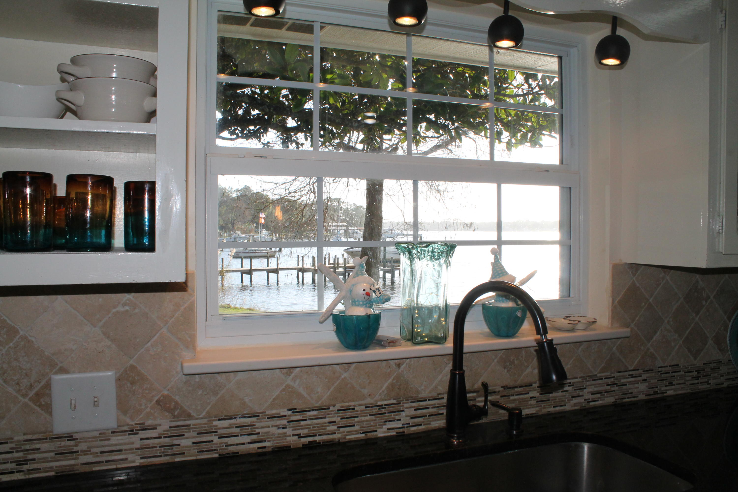 GREY MOSS POINT - Residential