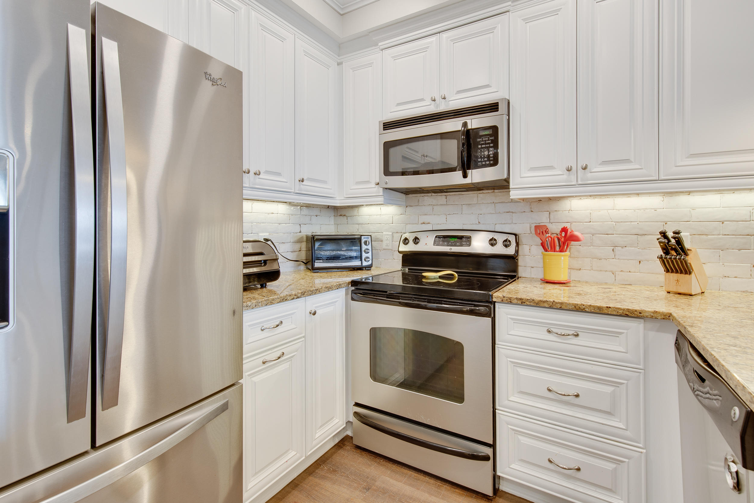 SUMMIT AT TOPS'L (THE) - Residential