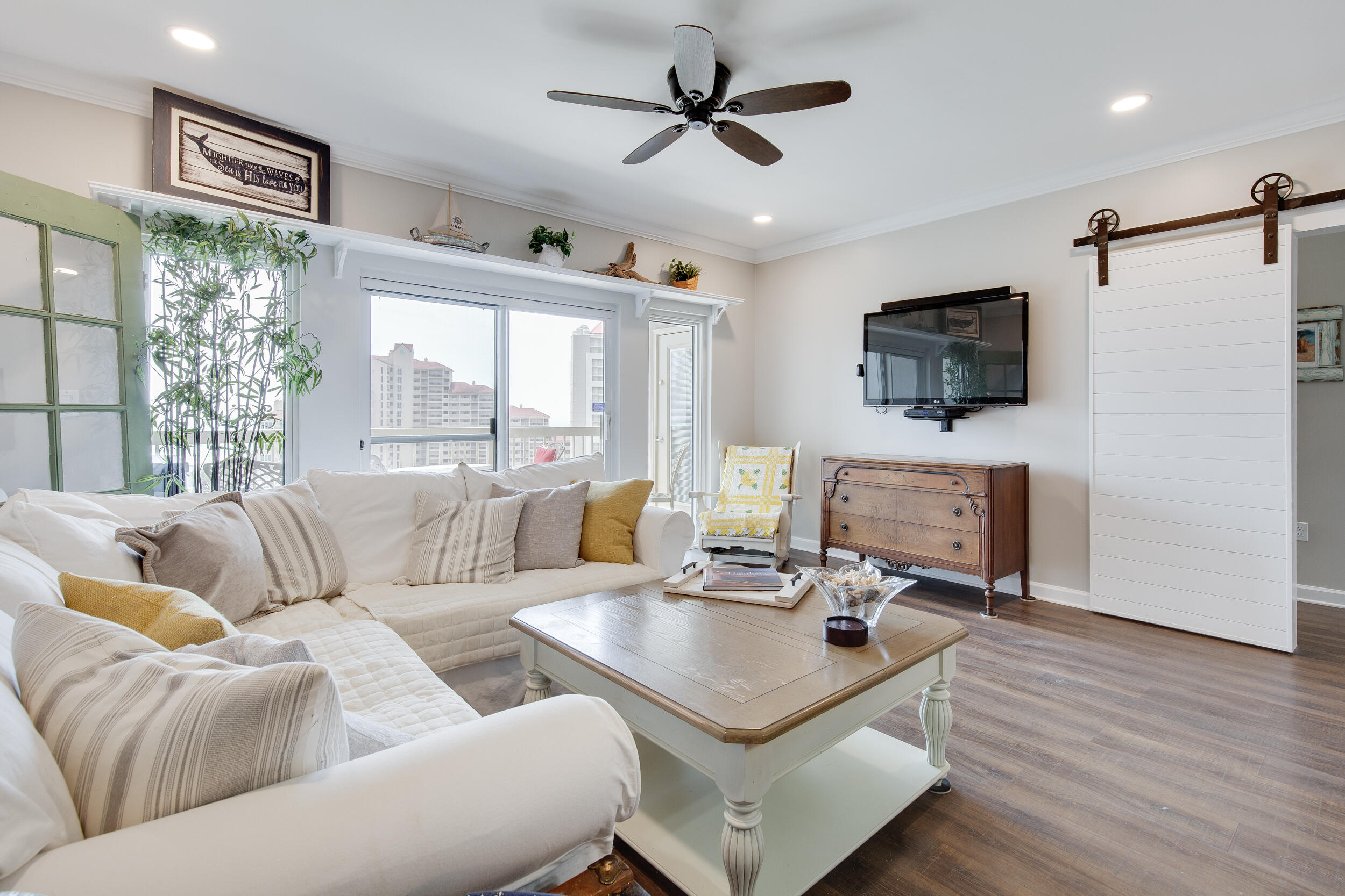 SUMMIT AT TOPS'L (THE) - Residential