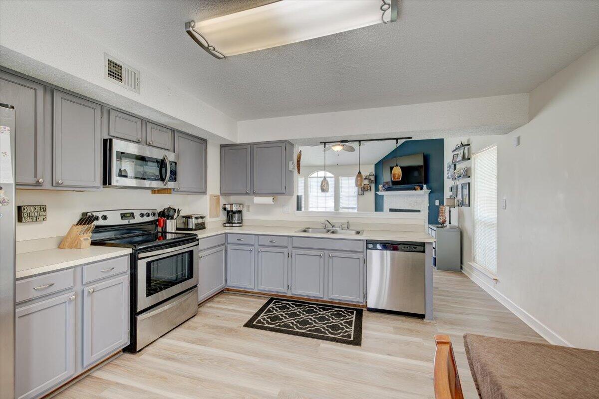 COVENTRY PARK VILLAGE PH 2 - Residential