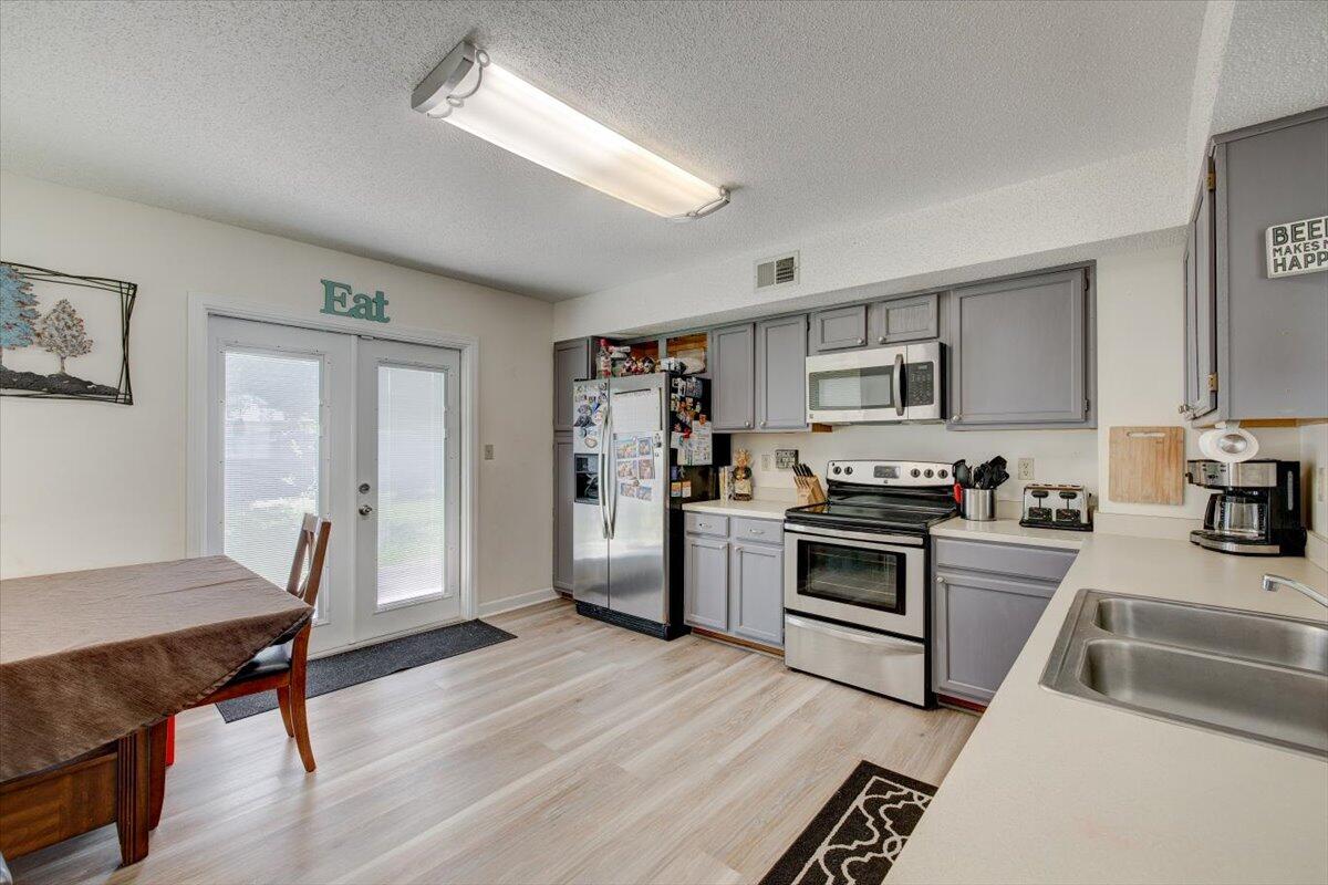 COVENTRY PARK VILLAGE PH 2 - Residential