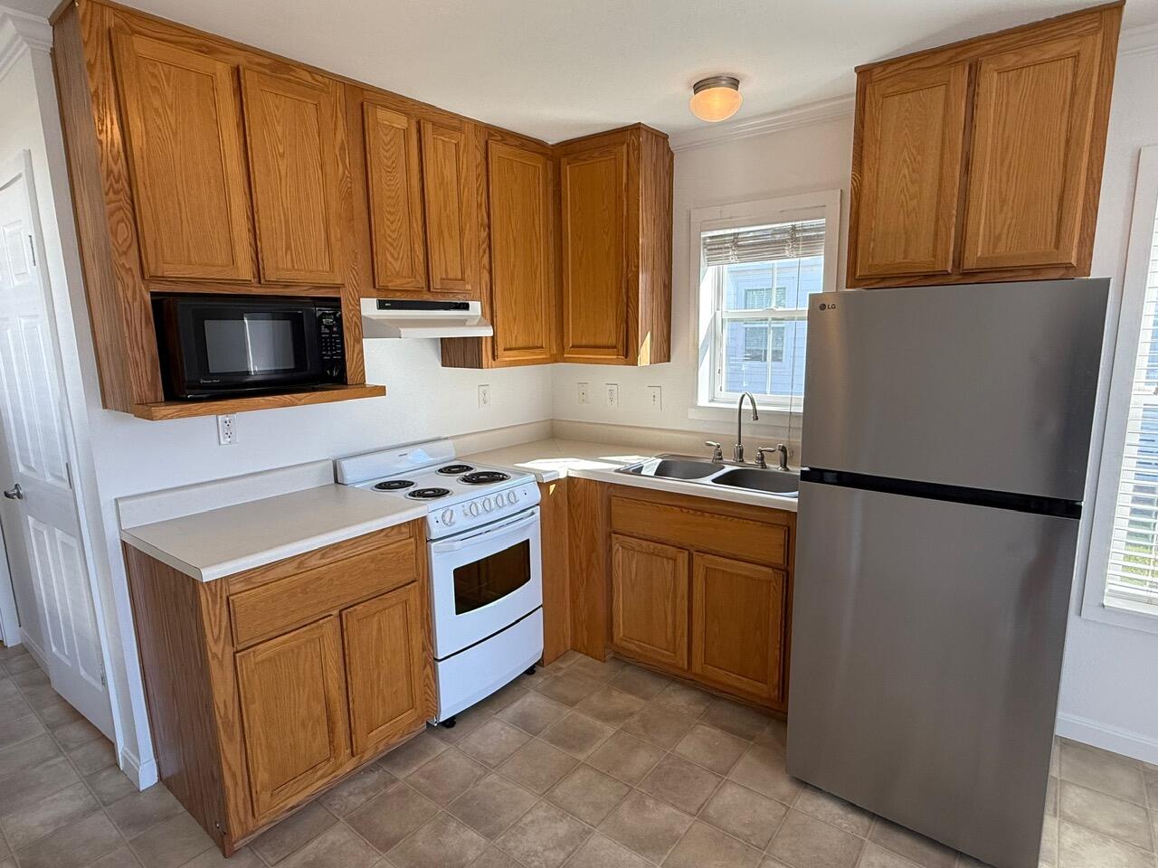 MACK BAYOU PARK - Residential Lease