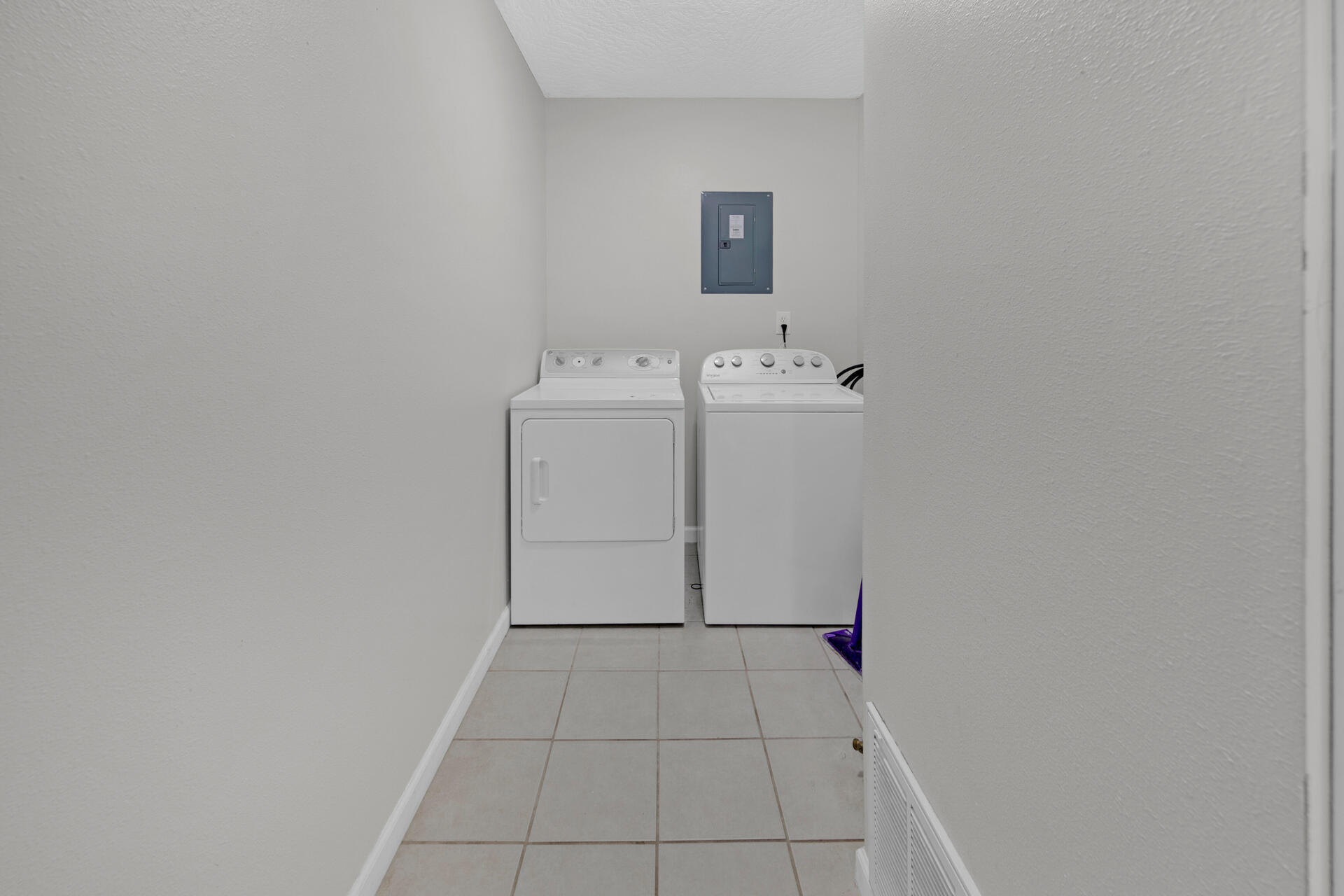 BRYN MAWR PARK - Residential