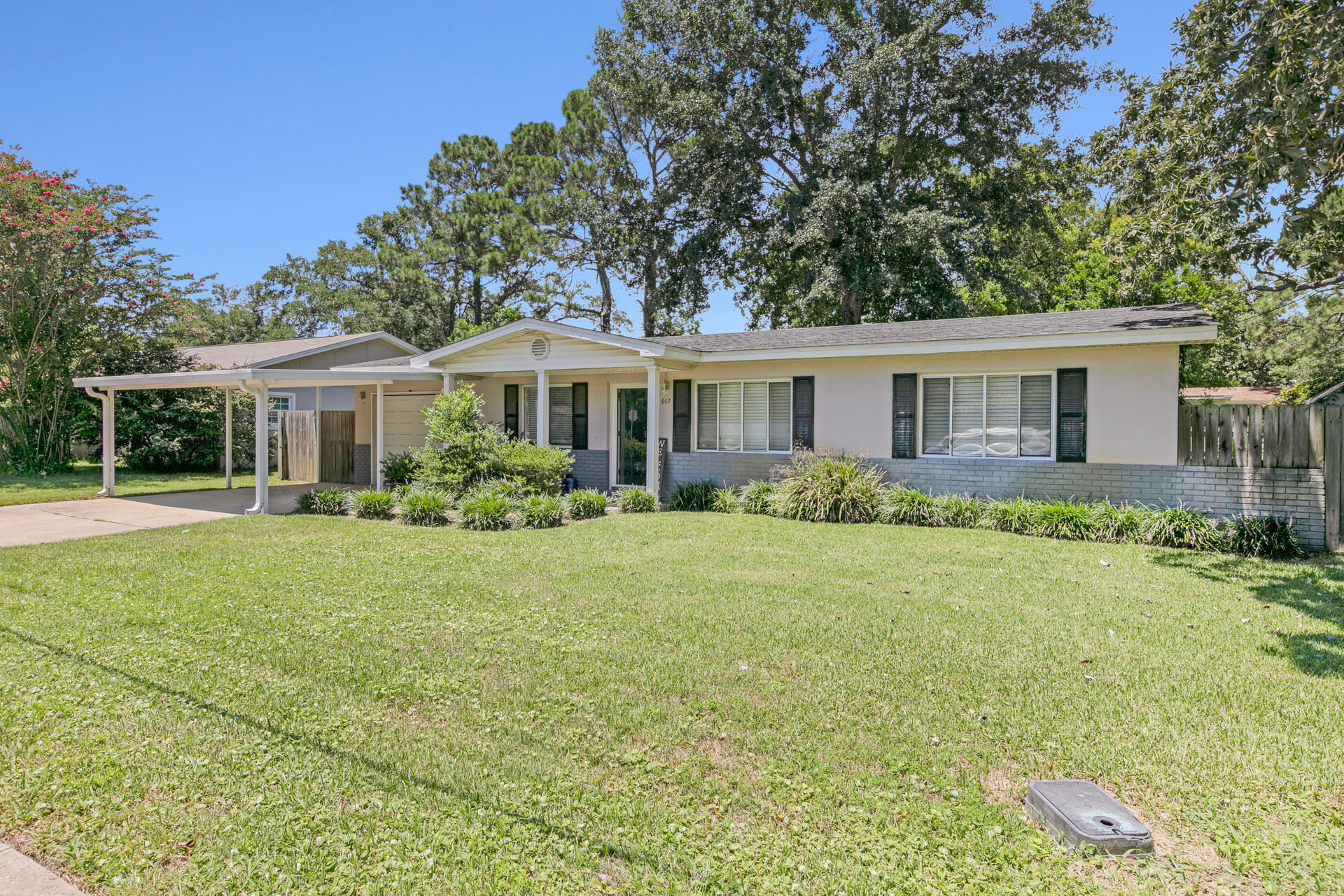 BRYN MAWR PARK - Residential