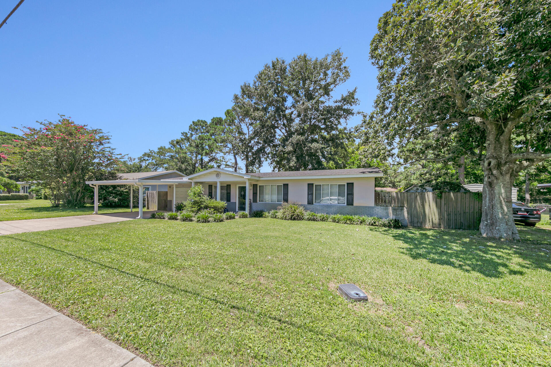 BRYN MAWR PARK - Residential