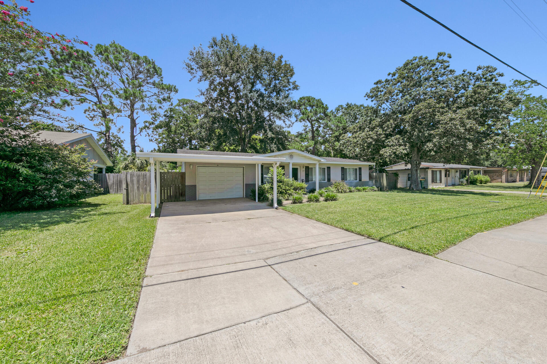 BRYN MAWR PARK - Residential