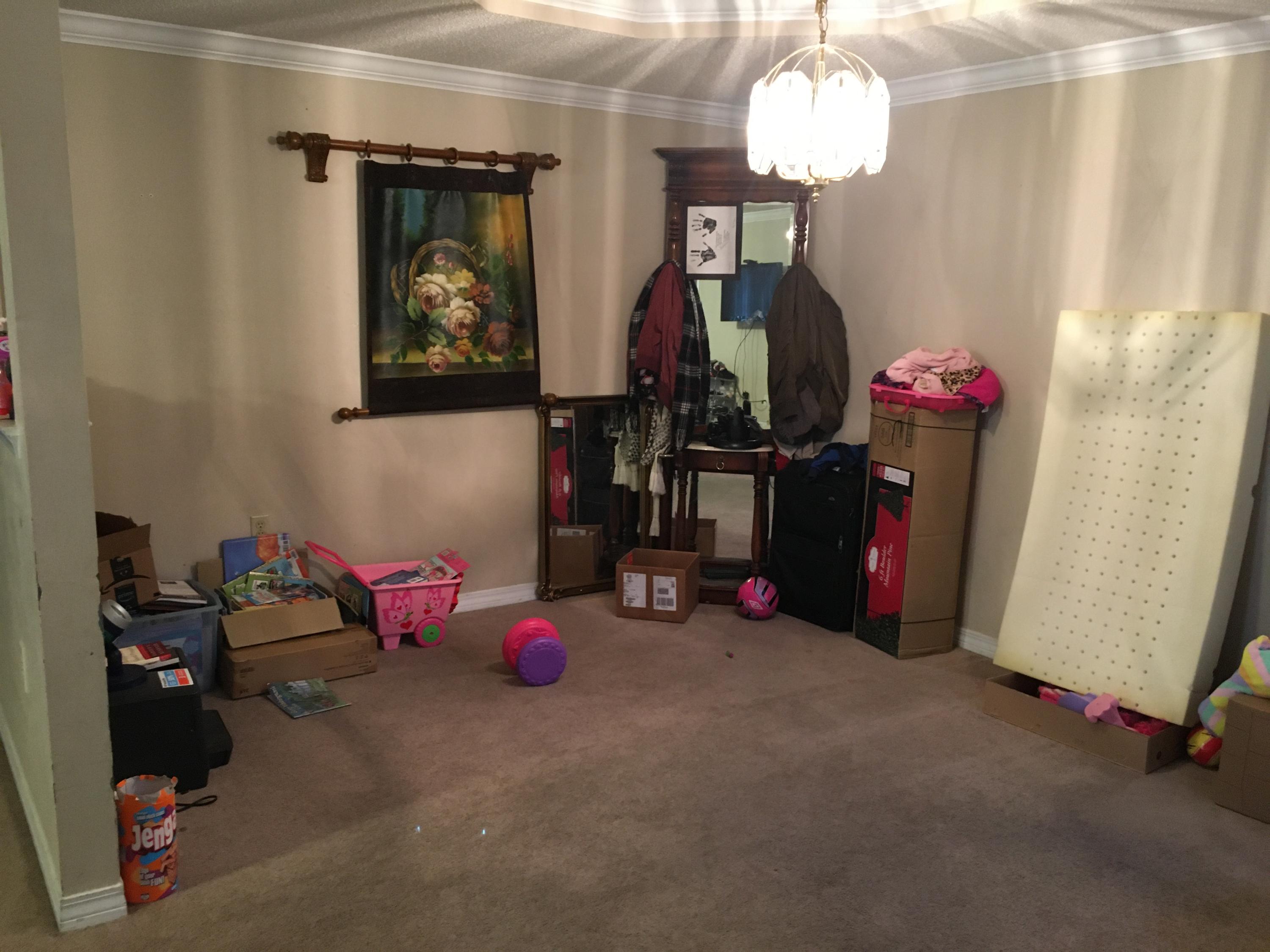 EMERALD GARDENS - Residential