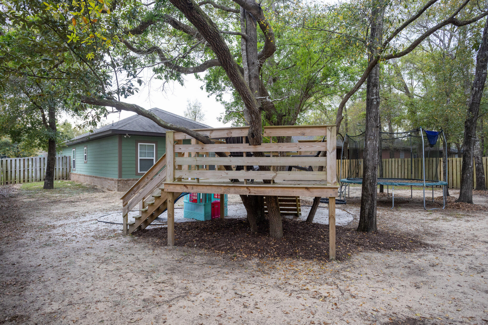 CANOPIES OF FREEPORT - Residential