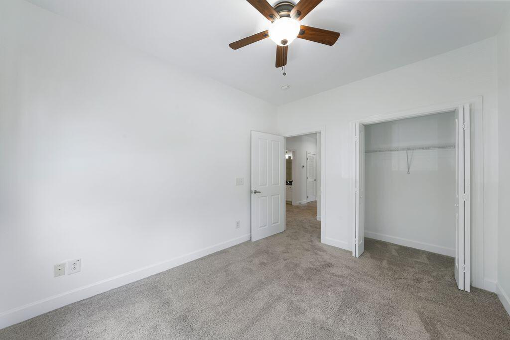 SOUTH HAVEN TOWNHOMES - Residential