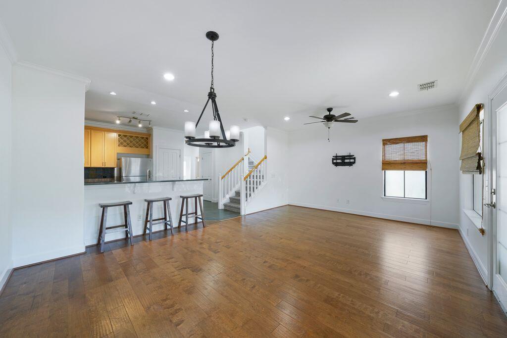 SOUTH HAVEN TOWNHOMES - Residential