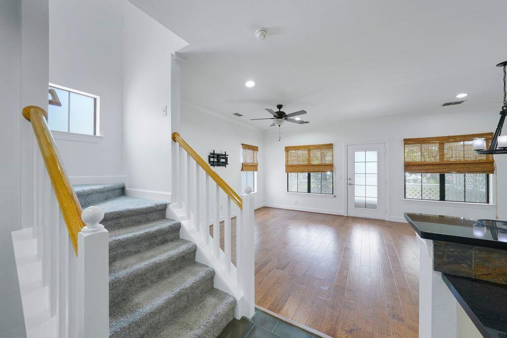 SOUTH HAVEN TOWNHOMES - Residential