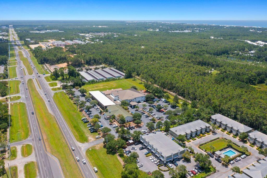 SOUTH HAVEN TOWNHOMES - Residential