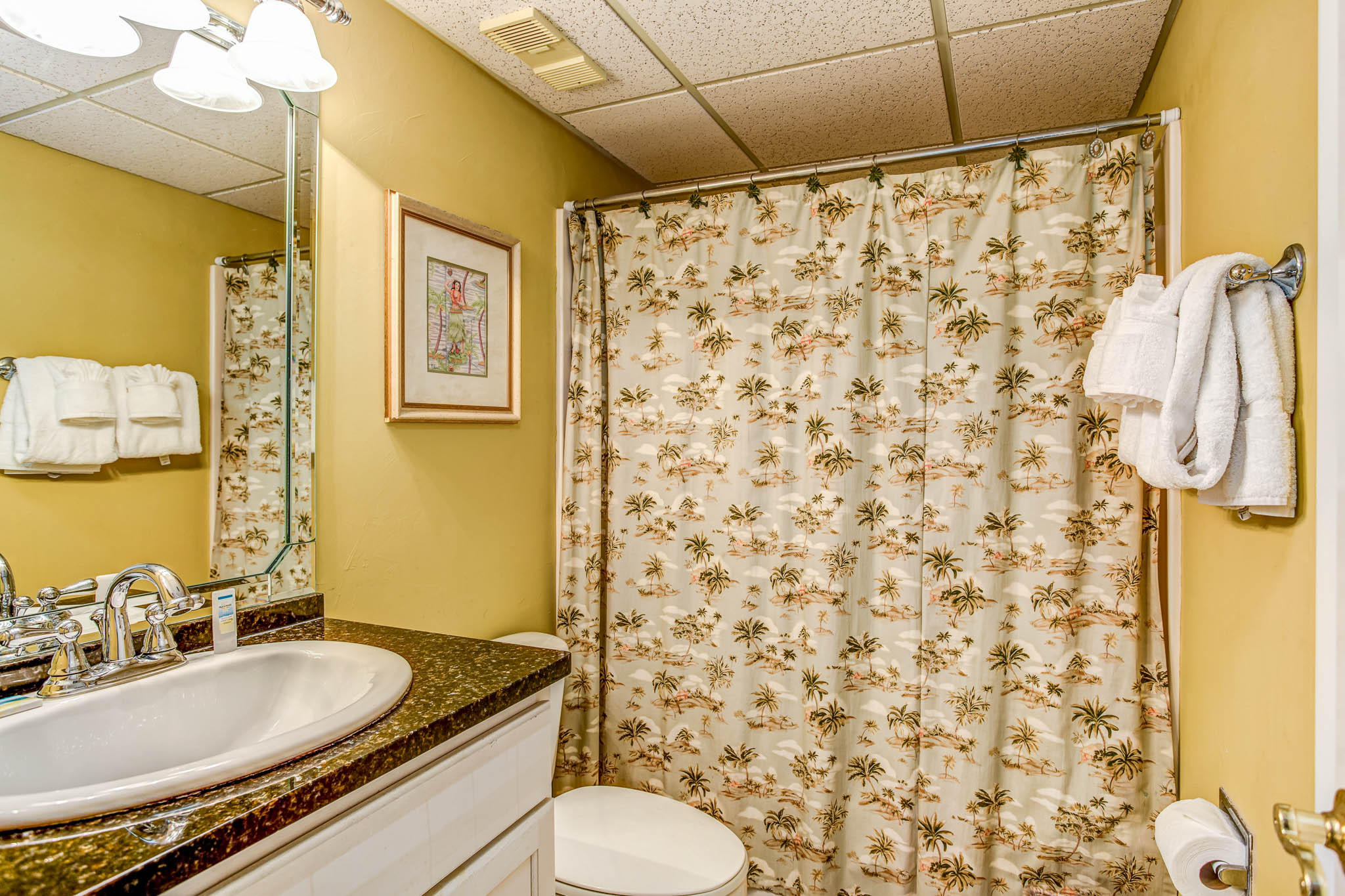 LEEWARD/WINDWARD CONDO - Residential