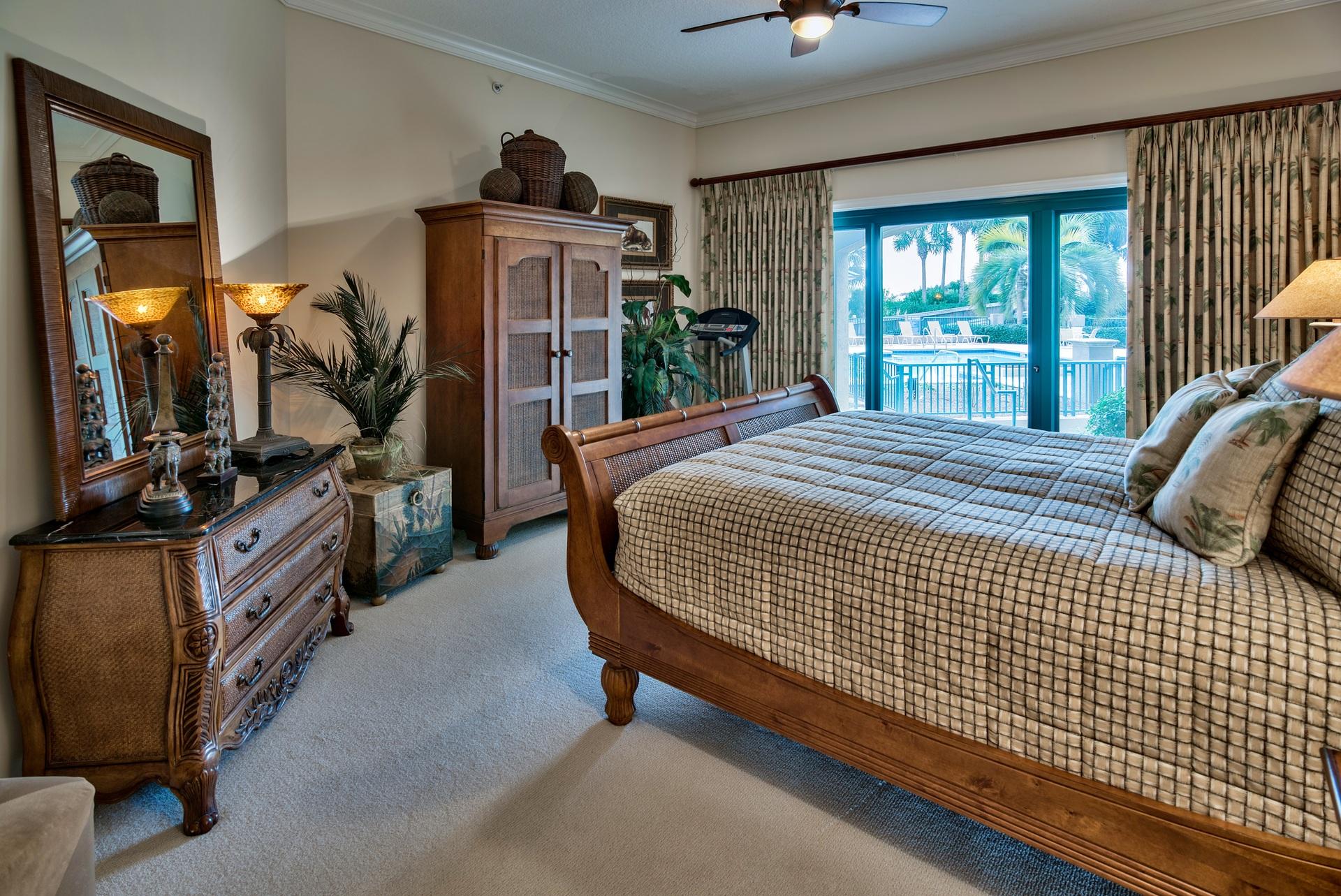 SOUTHWINDS III - Residential