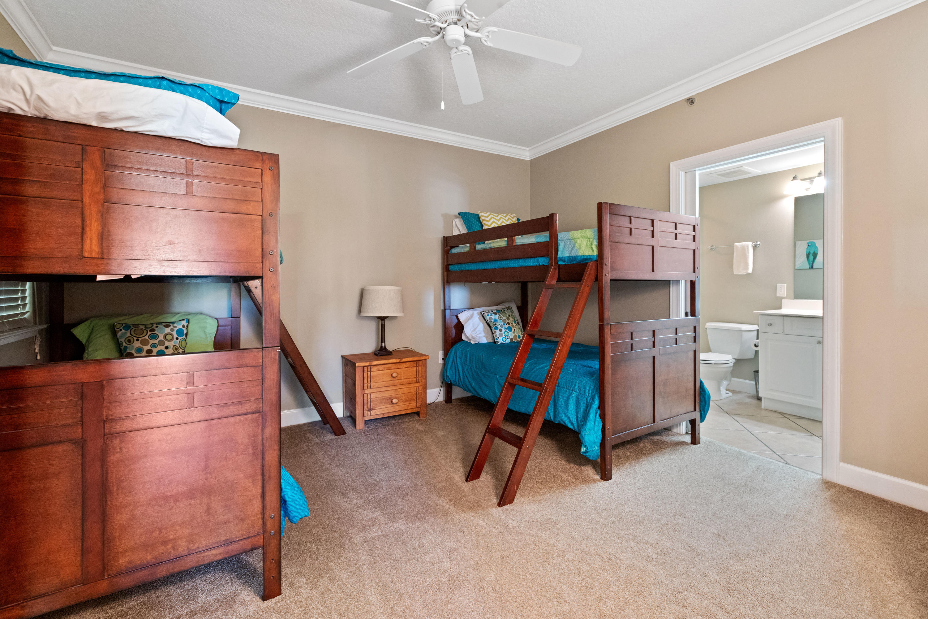 HARBOR LANDING - Residential