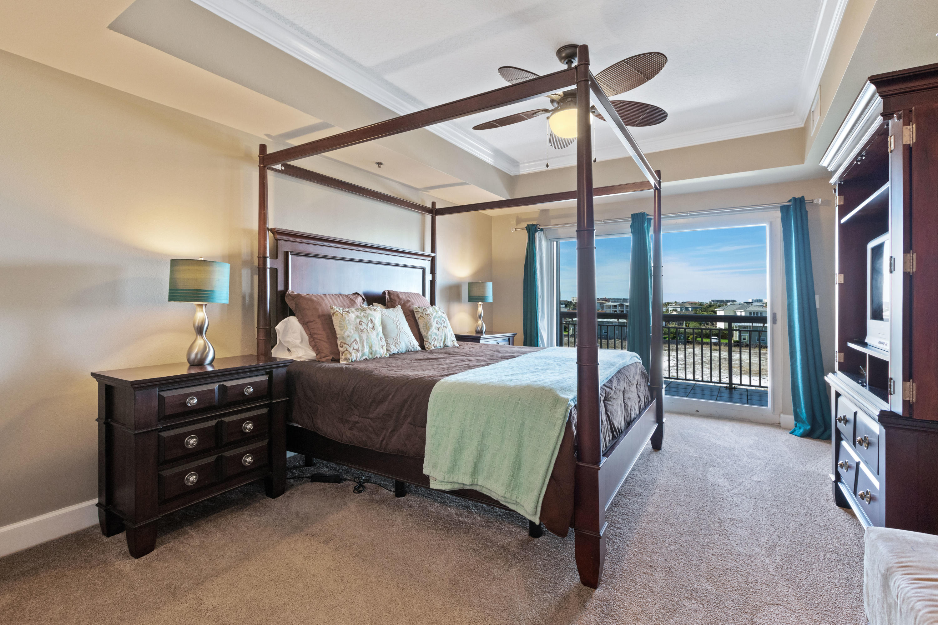 HARBOR LANDING - Residential