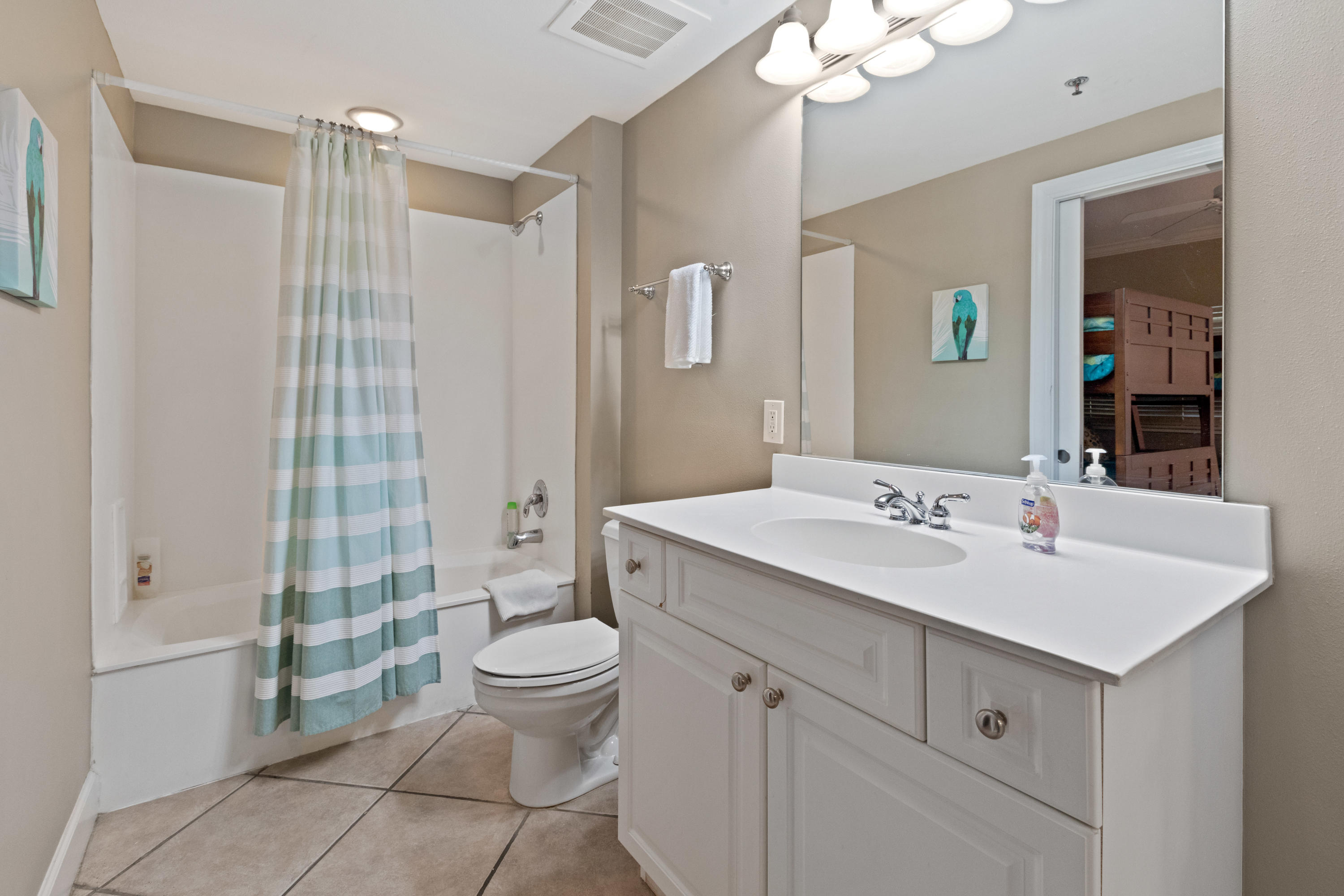 HARBOR LANDING - Residential