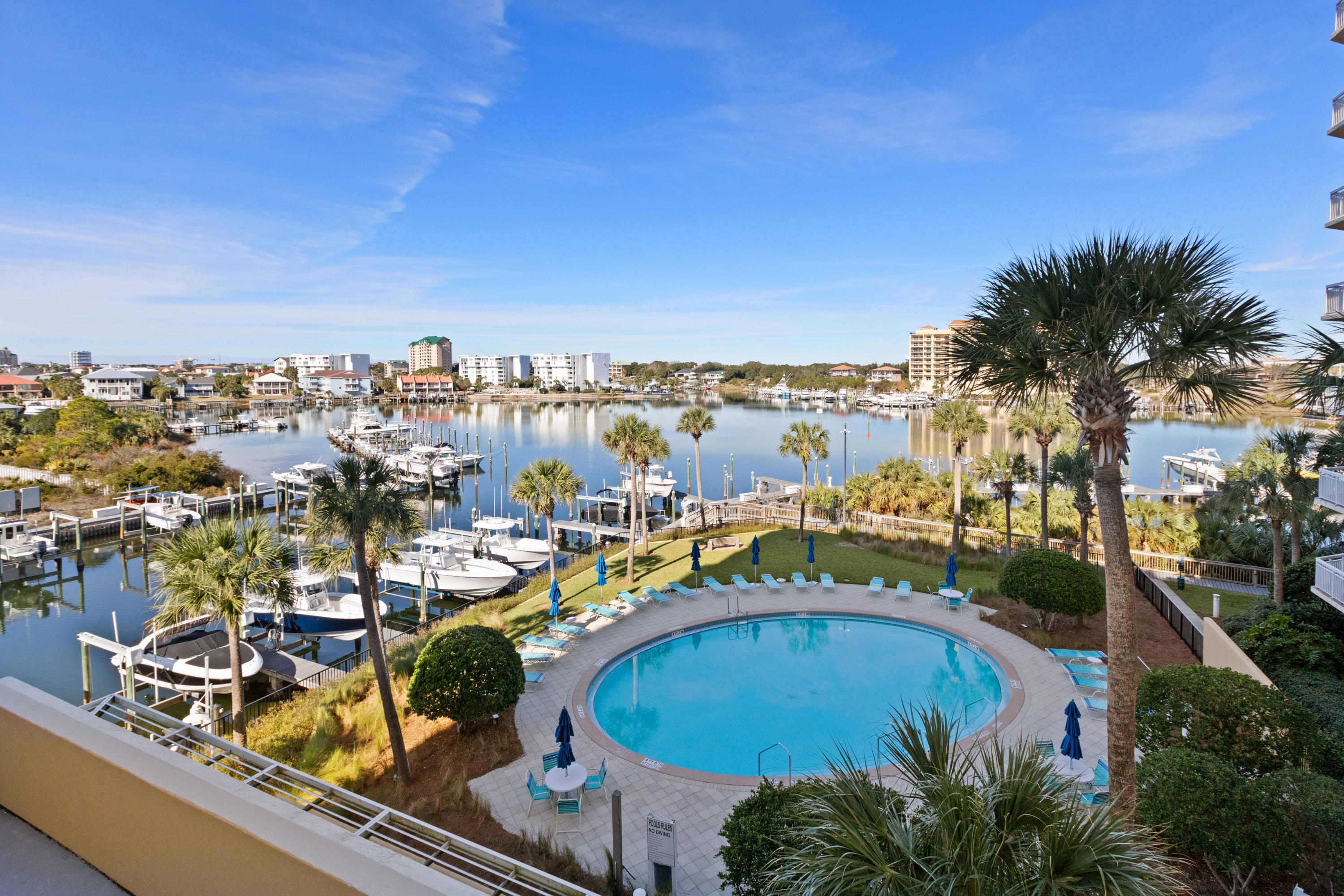 HARBOR LANDING - Residential