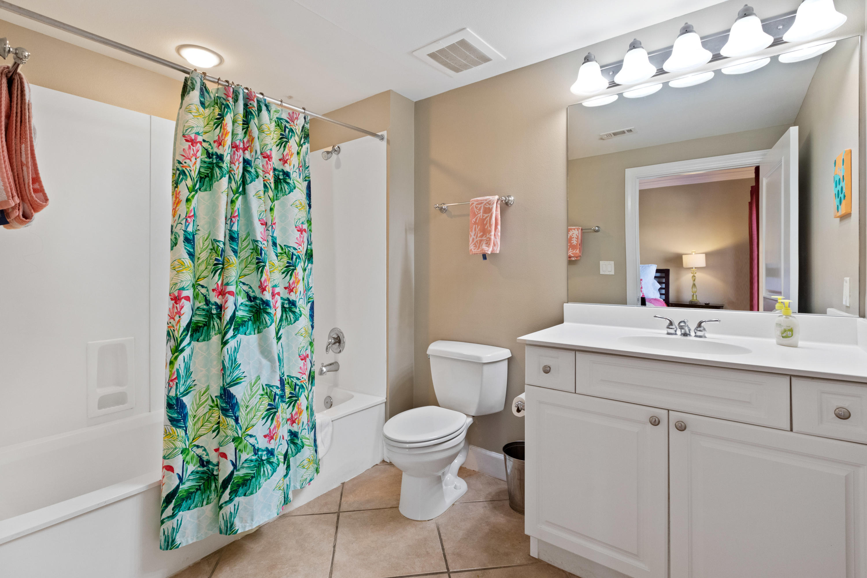 HARBOR LANDING - Residential