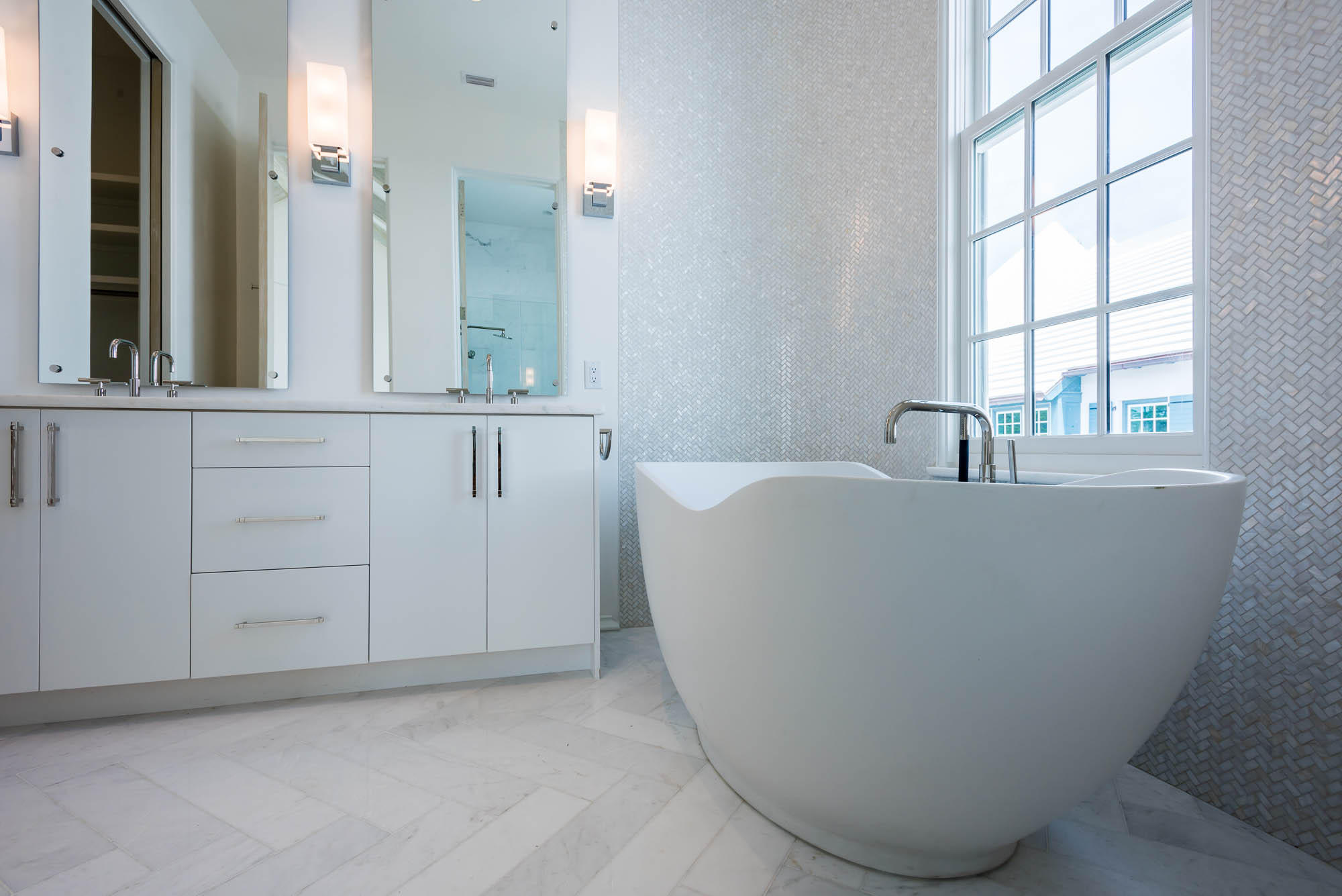 ALYS BEACH - Residential