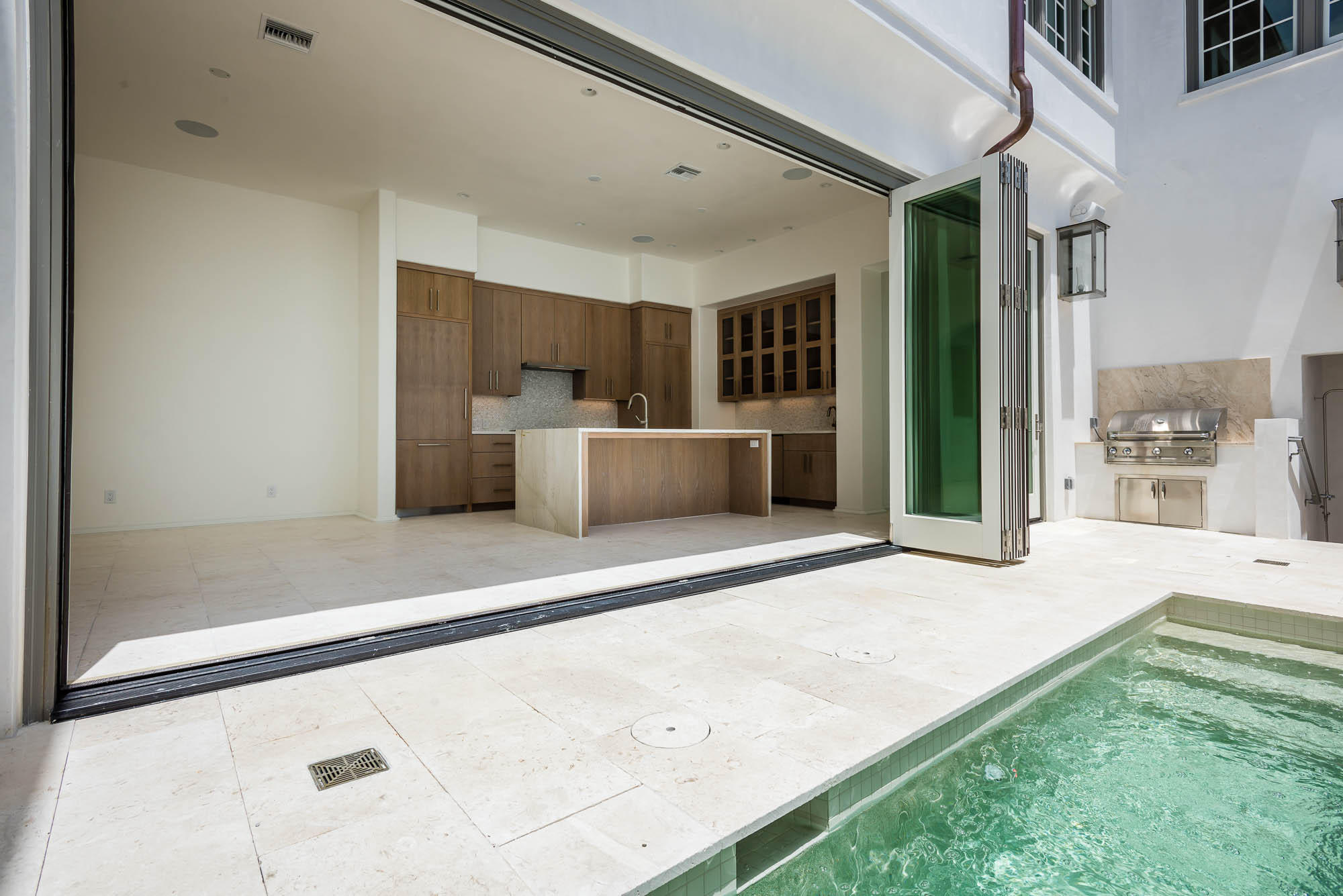 ALYS BEACH - Residential