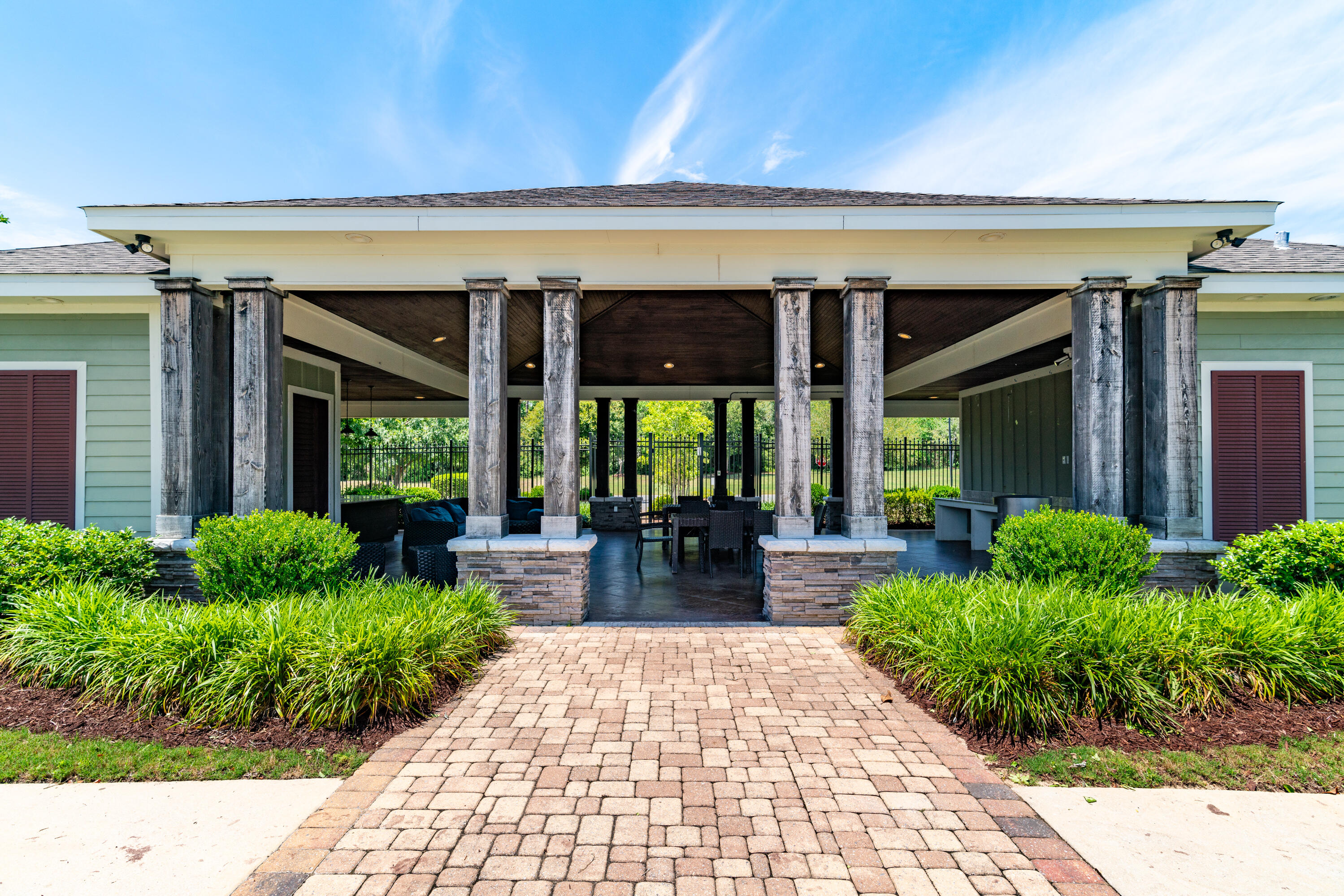 Redstone Commons - Residential