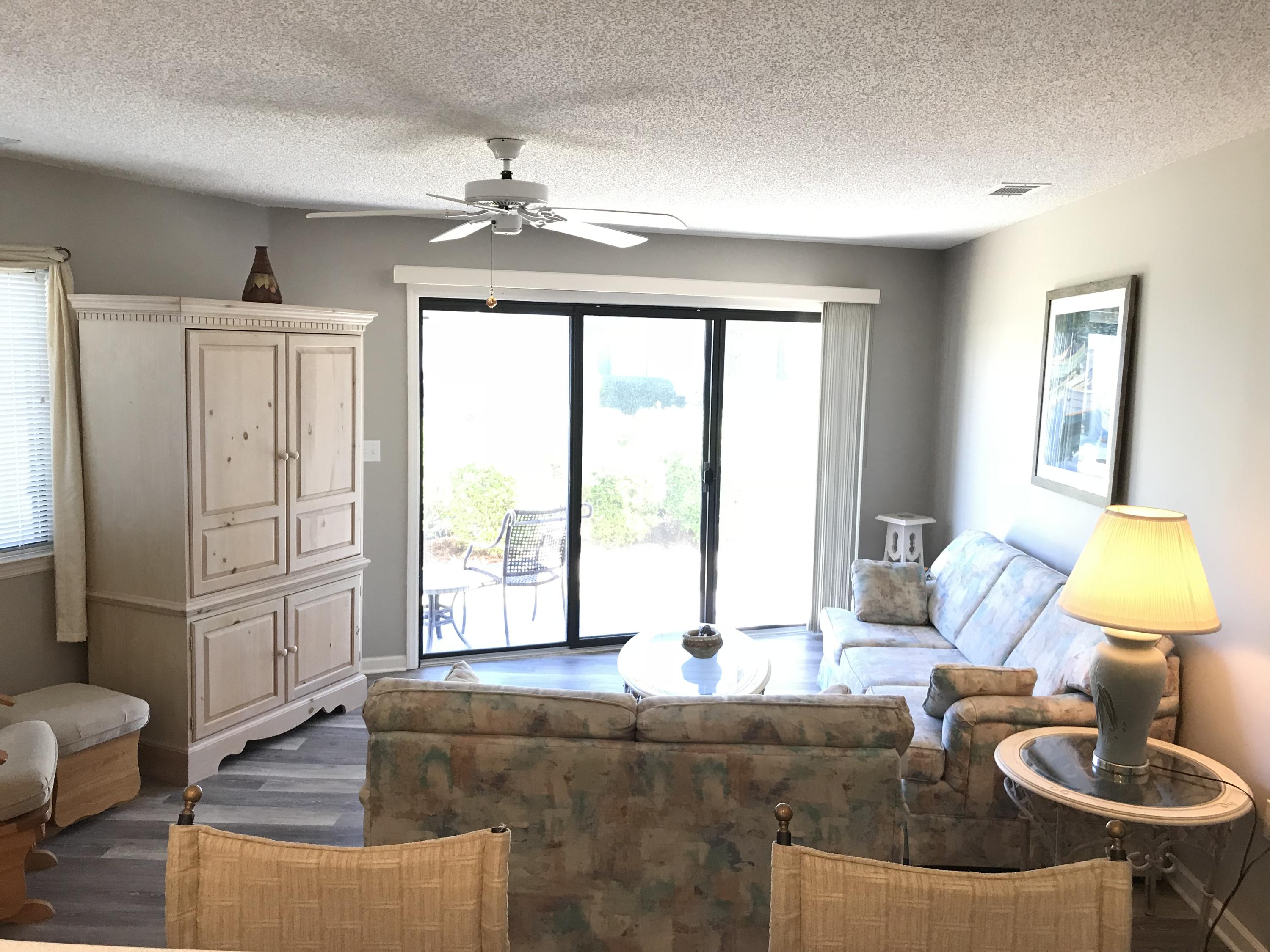 CRYSTAL VILLAGE CONDO PH 2 - Residential