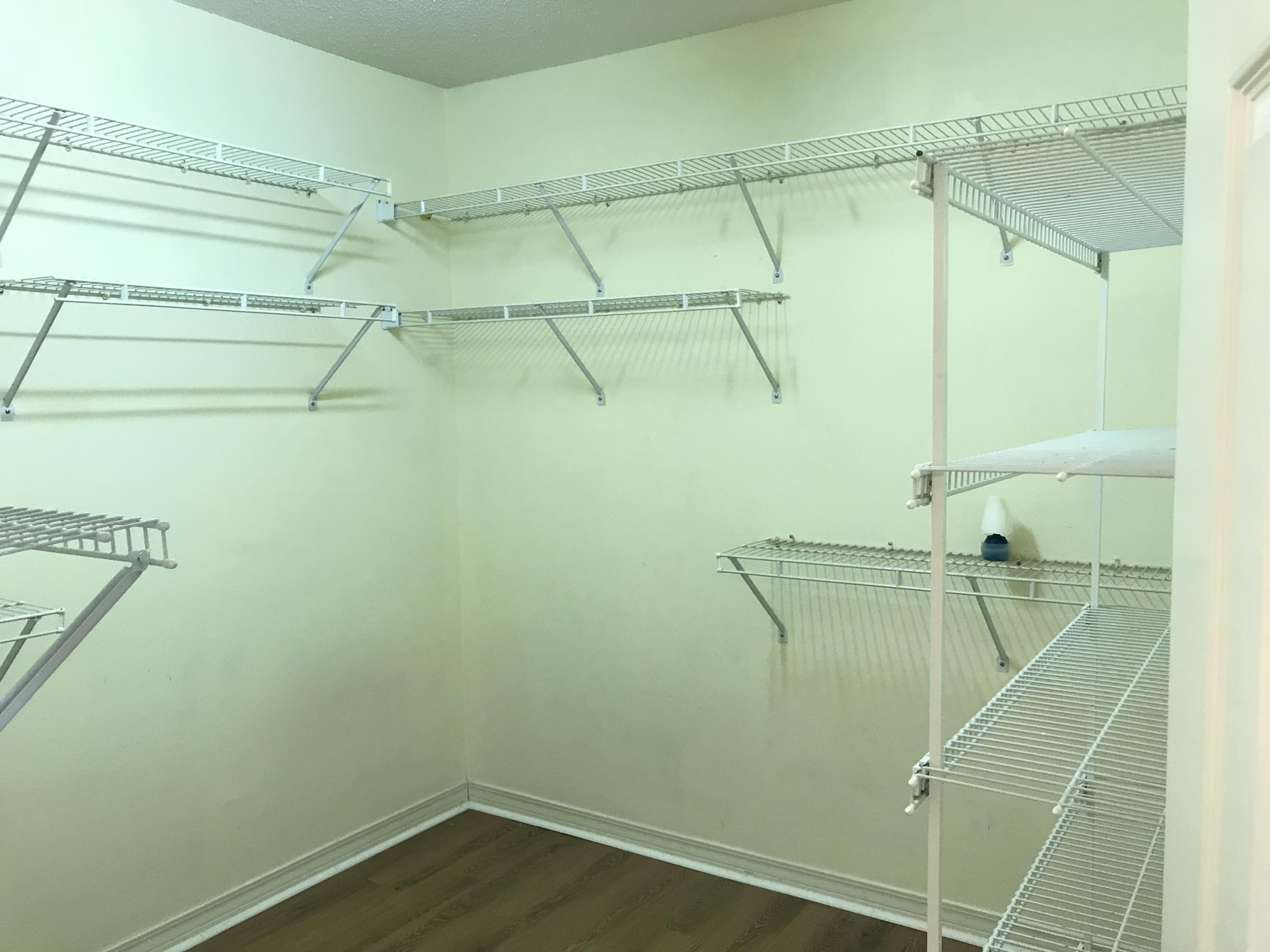 HARBOR BREEZE - Residential Lease