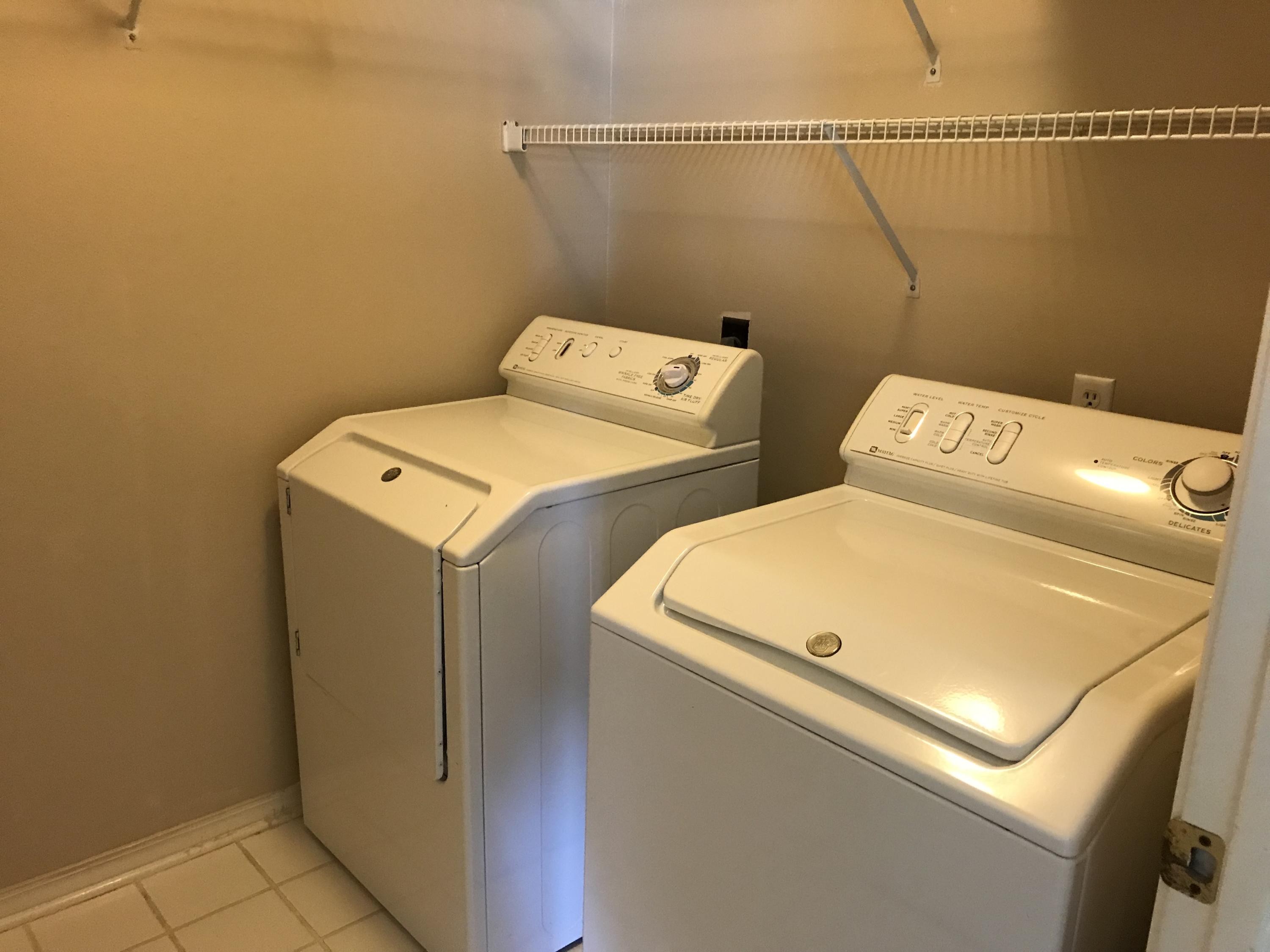 HARBOR BREEZE - Residential Lease