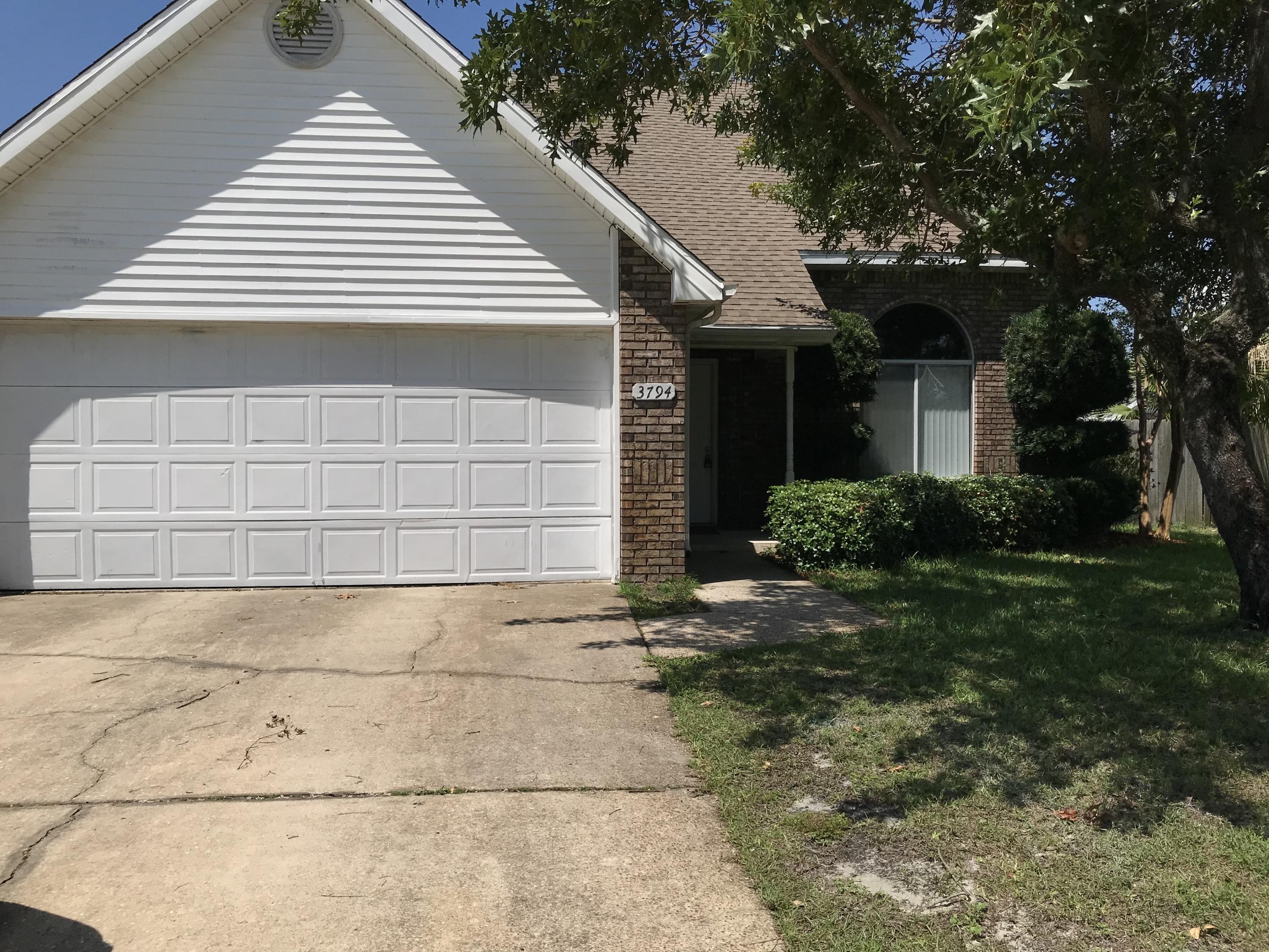 HARBOR BREEZE - Residential Lease