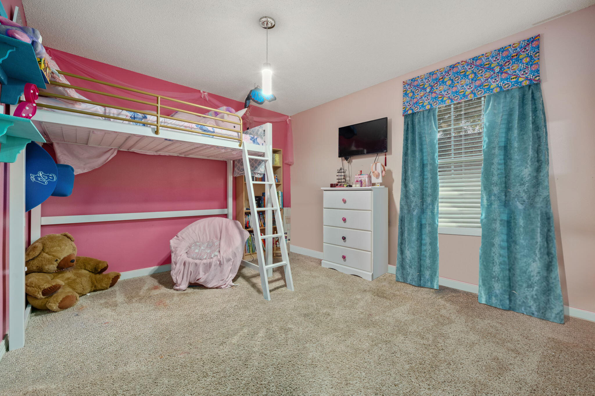 SUMMERDALE - Residential