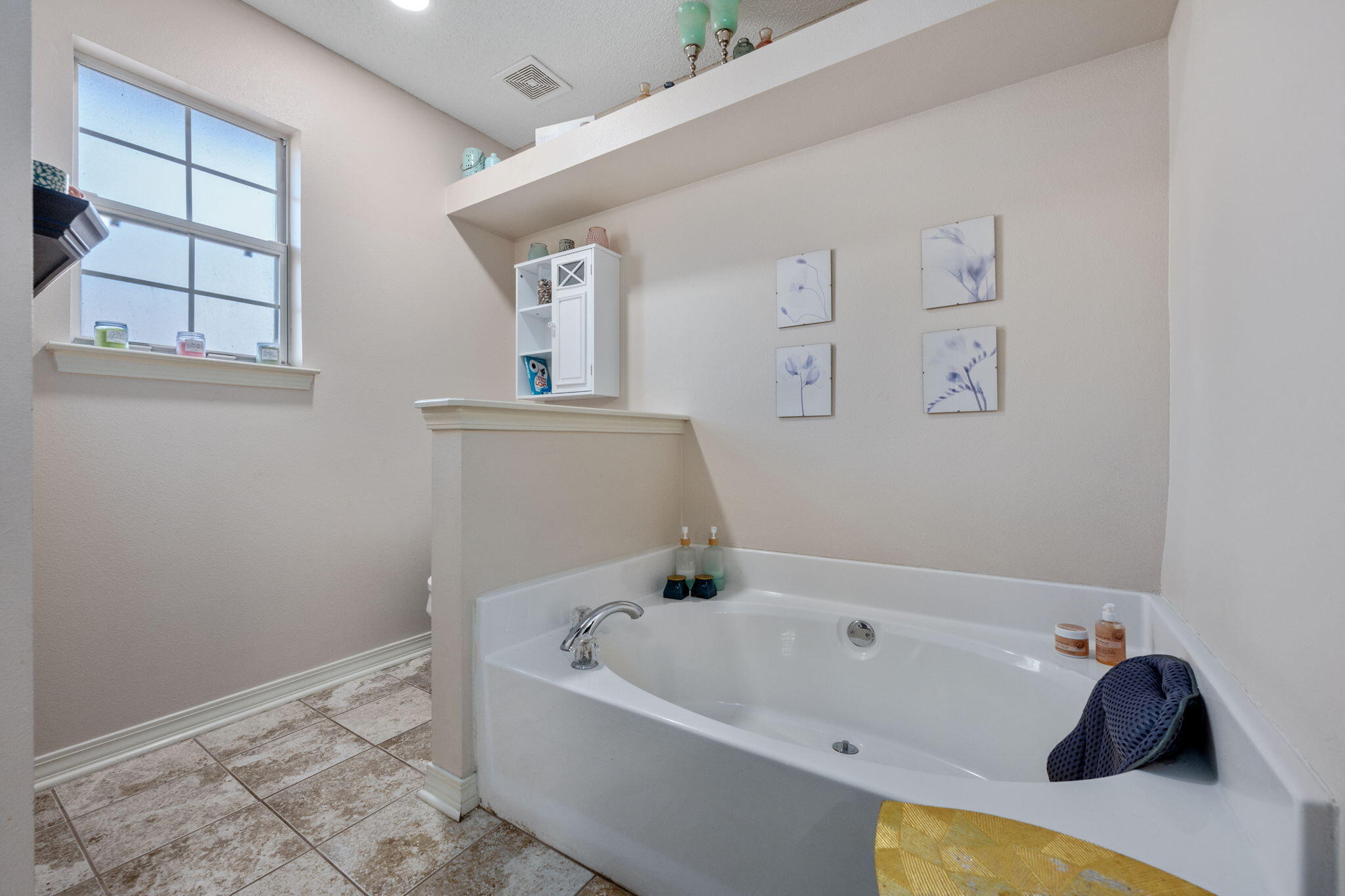 SUMMERDALE - Residential