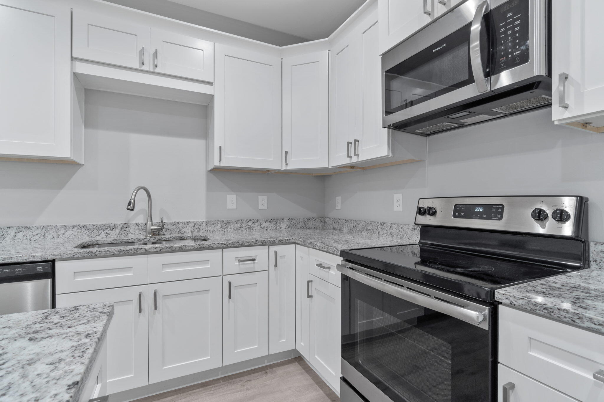 HIDDEN BAY VILLAGE - Residential Lease