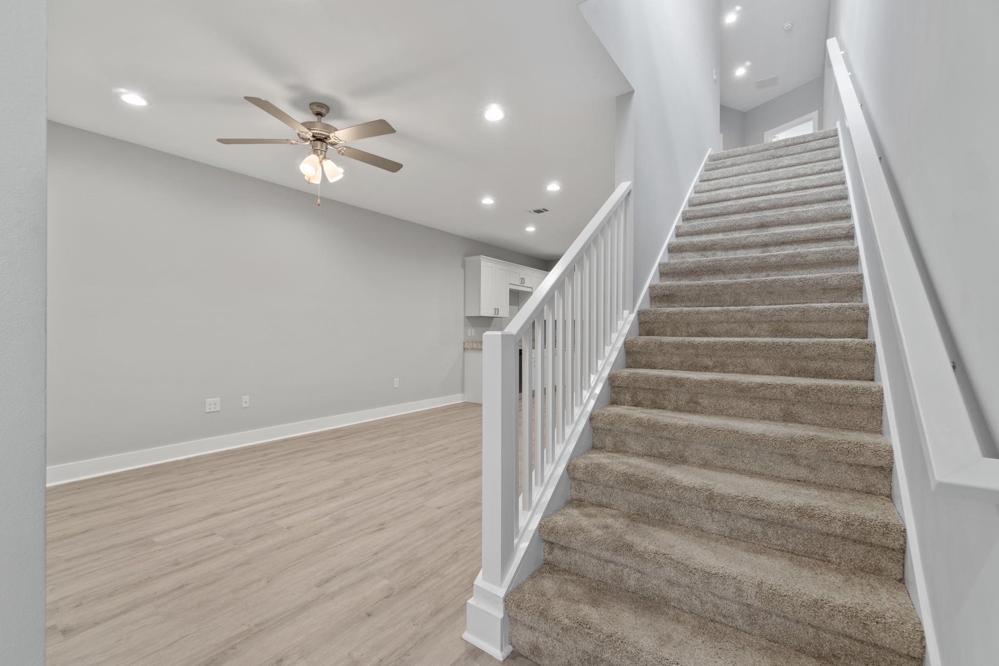 HIDDEN BAY VILLAGE - Residential Lease