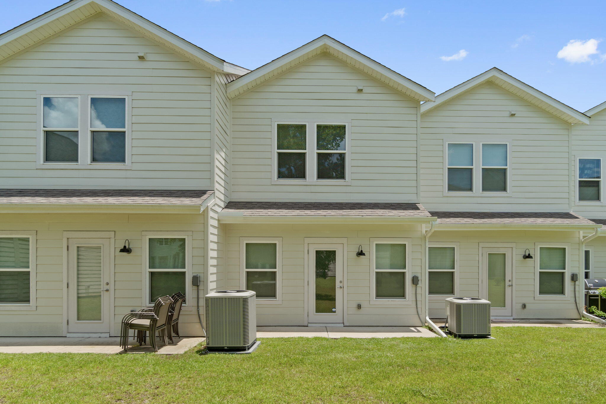 HIDDEN BAY VILLAGE - Residential Lease