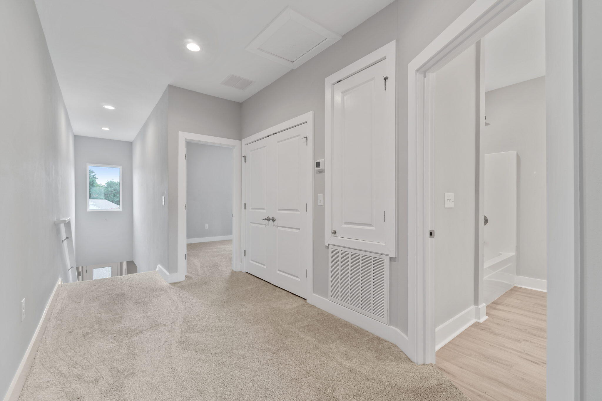 HIDDEN BAY VILLAGE - Residential Lease