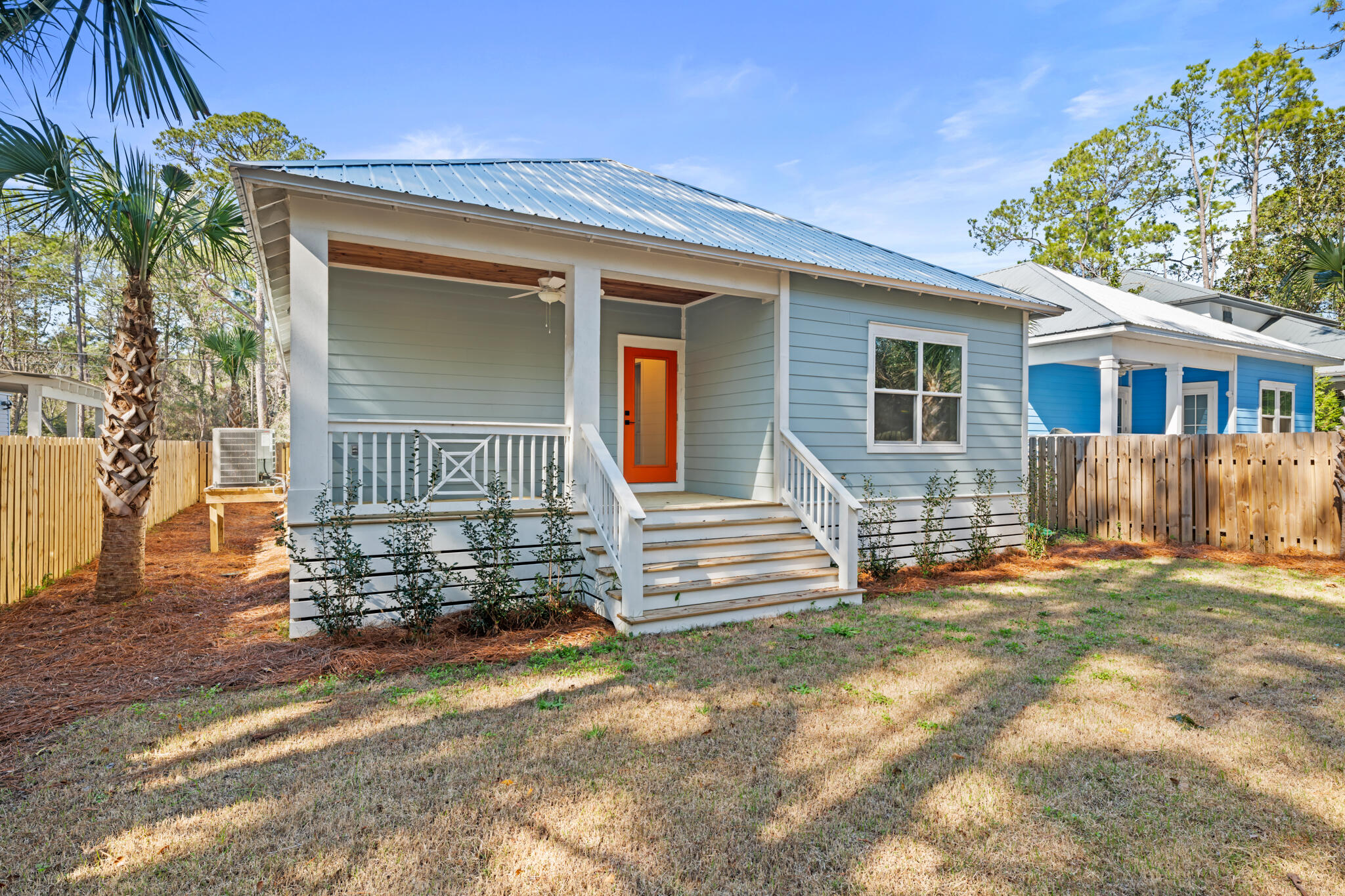 TOWN OF SANTA ROSA - Residential