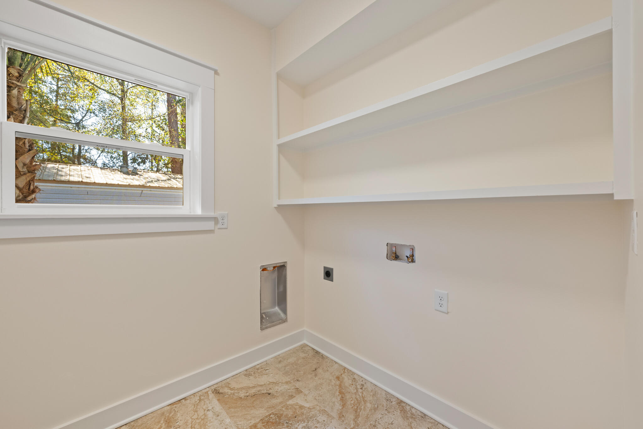 TOWN OF SANTA ROSA - Residential