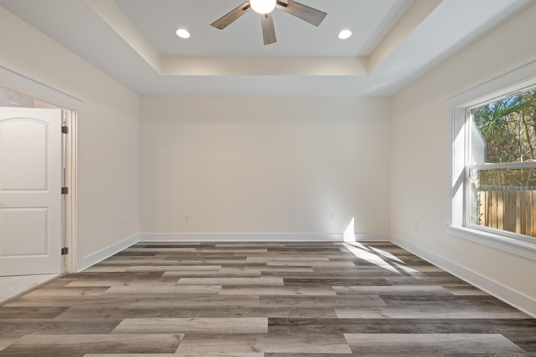 TOWN OF SANTA ROSA - Residential