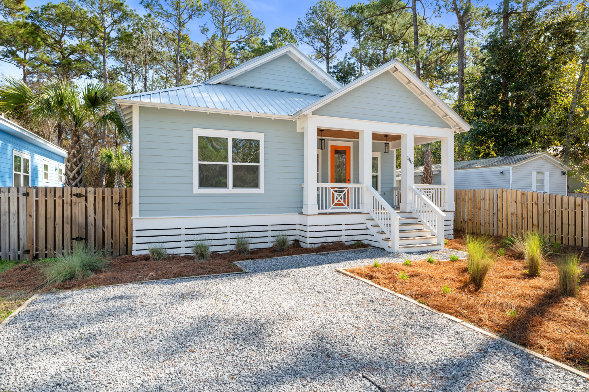 TOWN OF SANTA ROSA - Residential