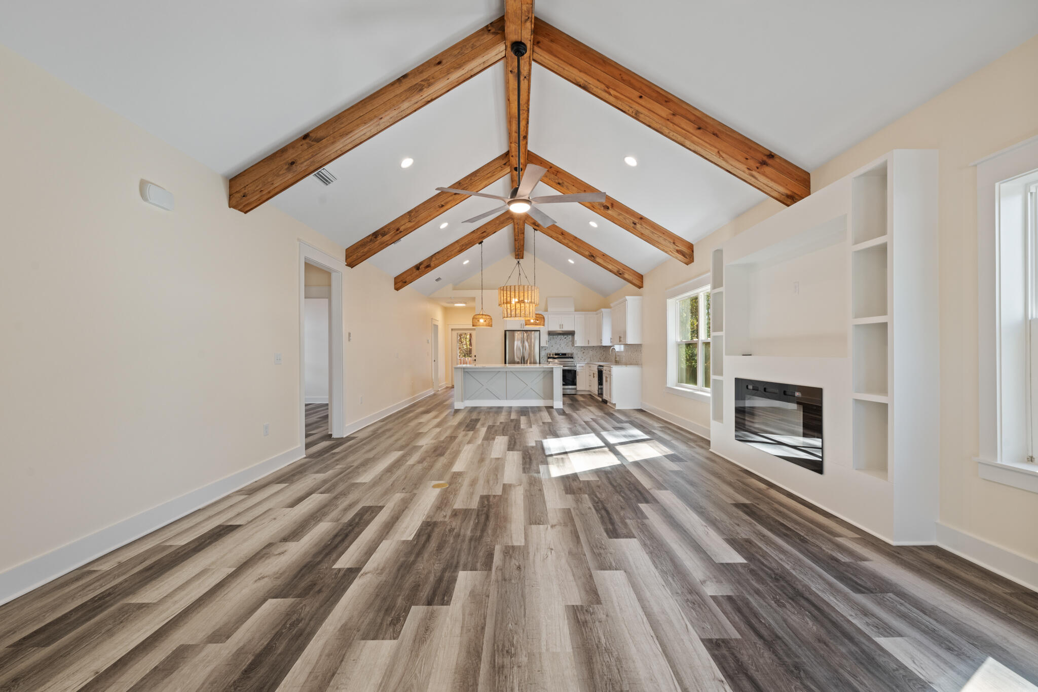 TOWN OF SANTA ROSA - Residential