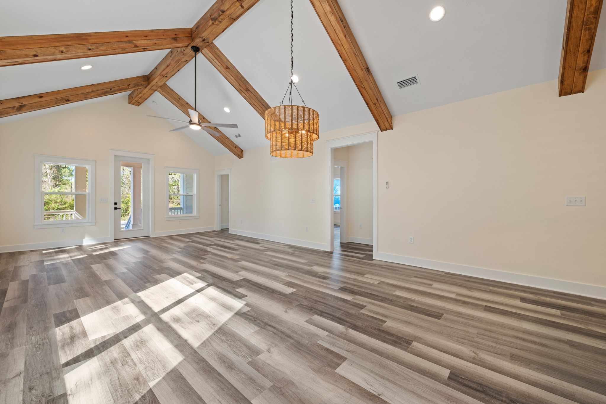 TOWN OF SANTA ROSA - Residential