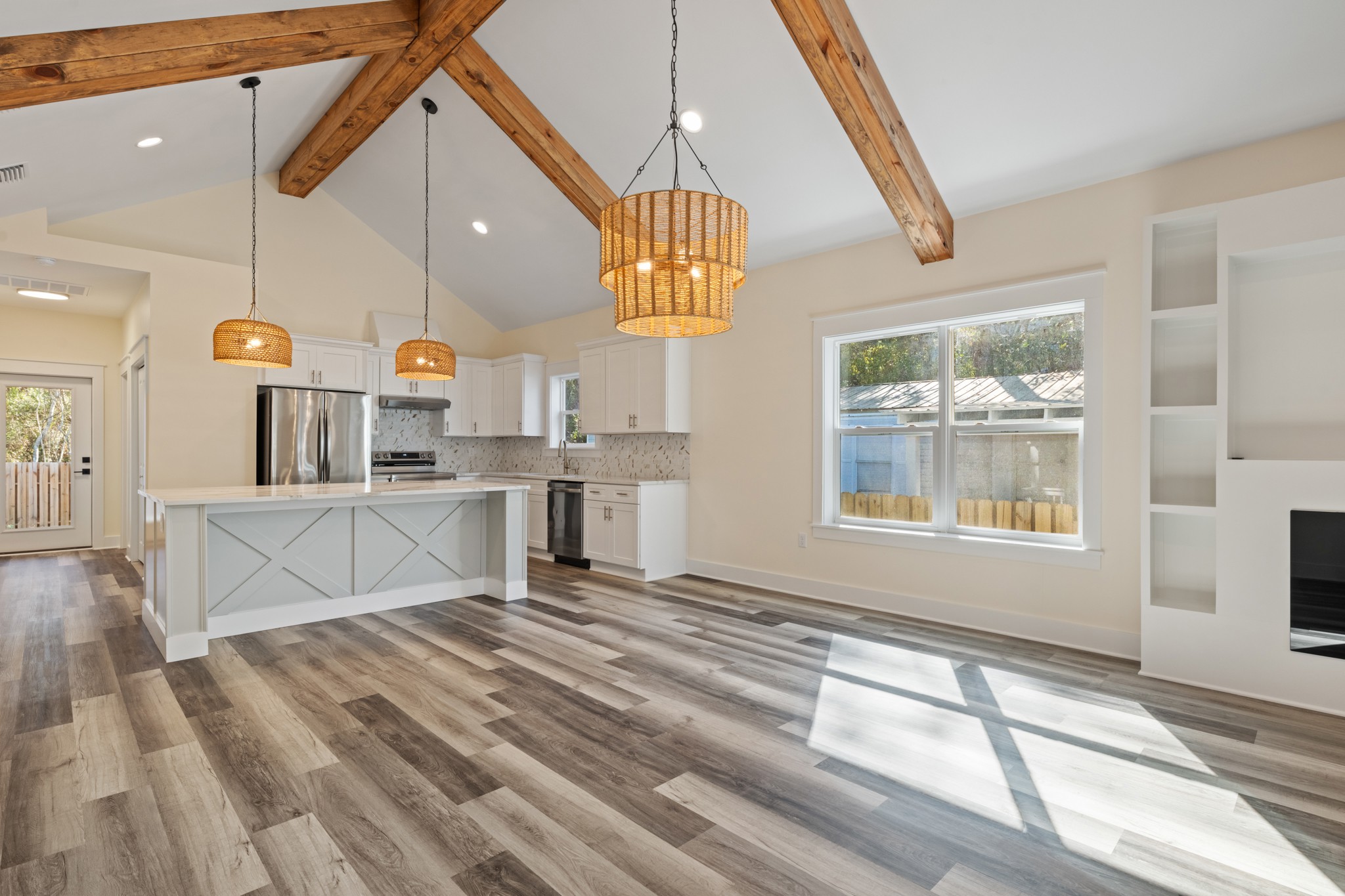 TOWN OF SANTA ROSA - Residential