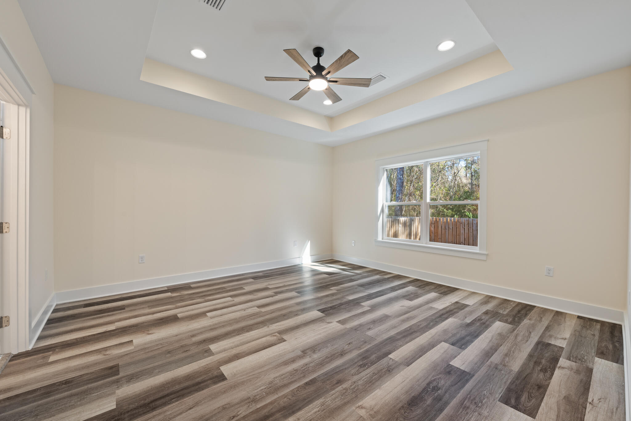 TOWN OF SANTA ROSA - Residential