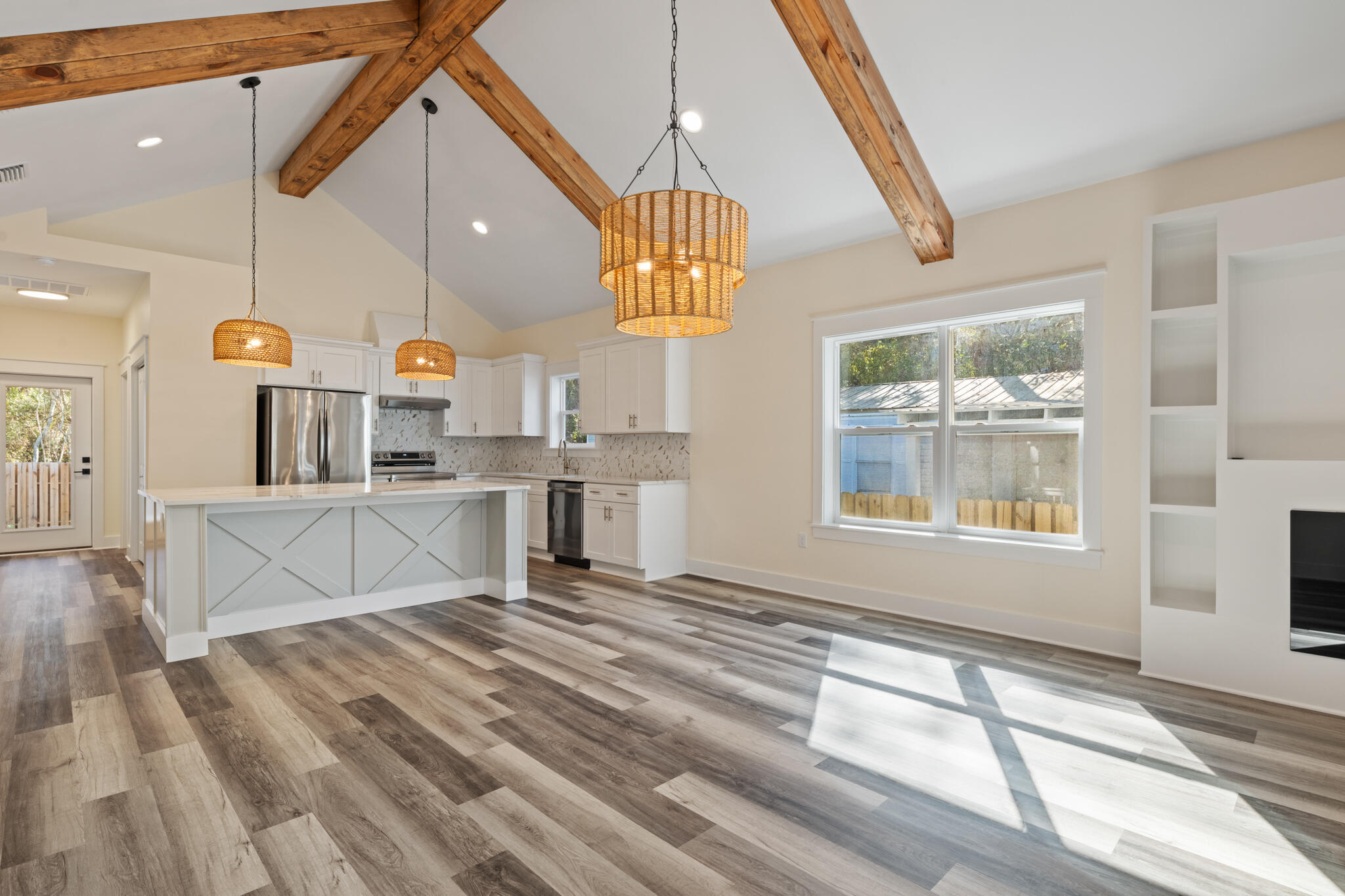 TOWN OF SANTA ROSA - Residential