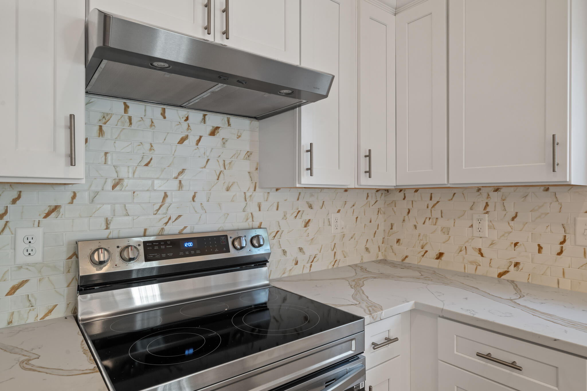 TOWN OF SANTA ROSA - Residential