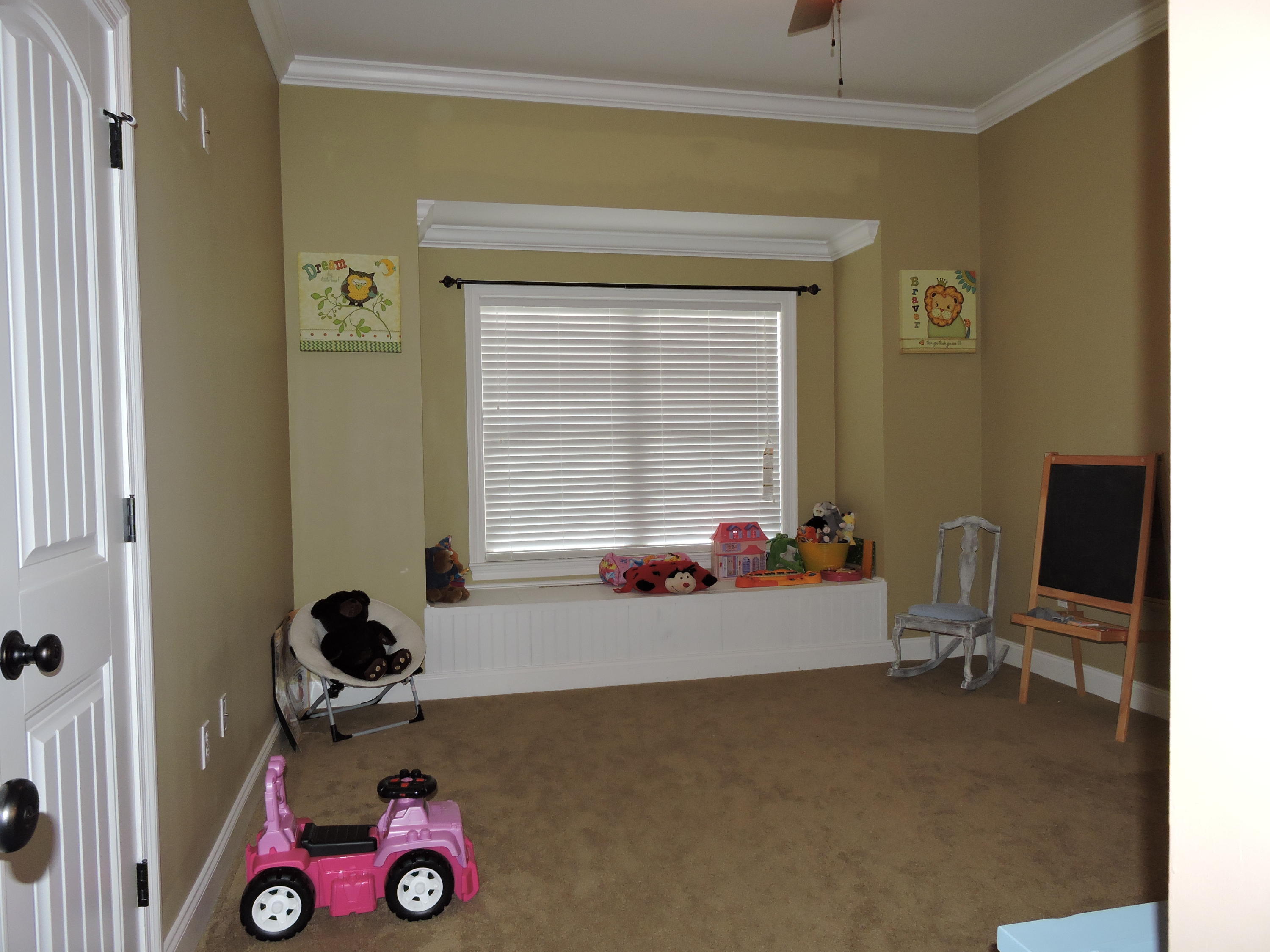 VIRGINIA RIDGE - Residential