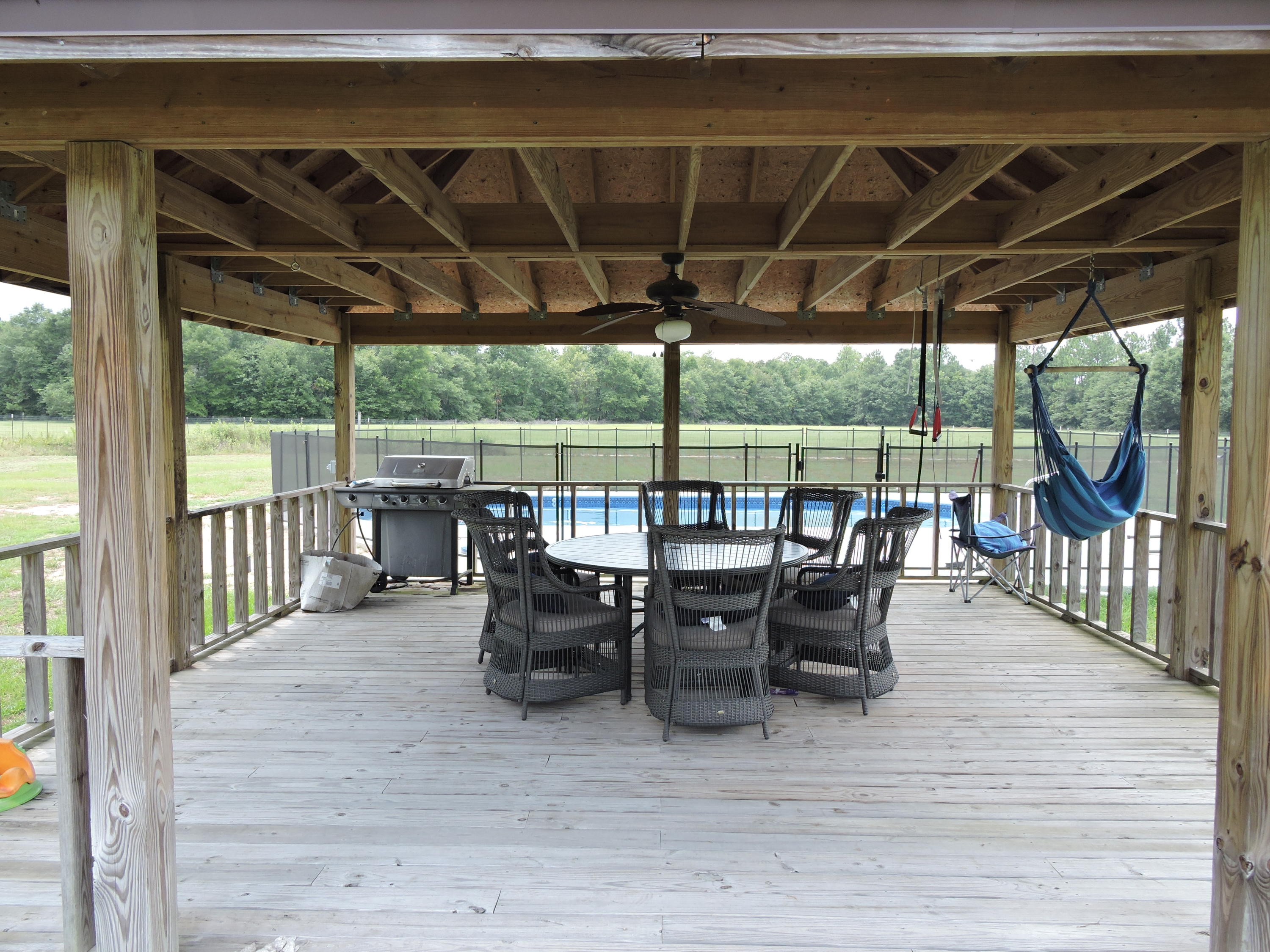 VIRGINIA RIDGE - Residential