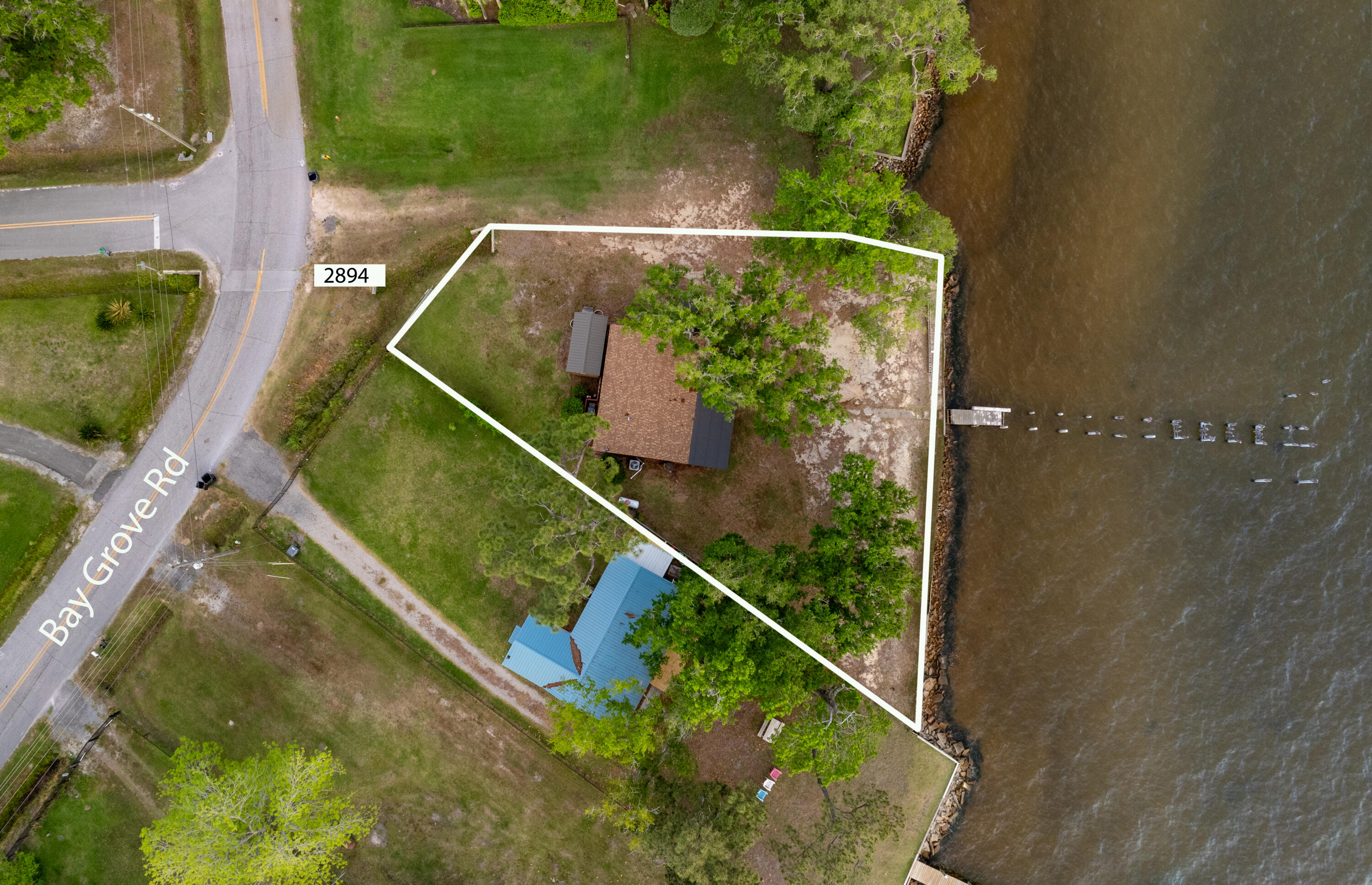 BAY GROVE - Residential