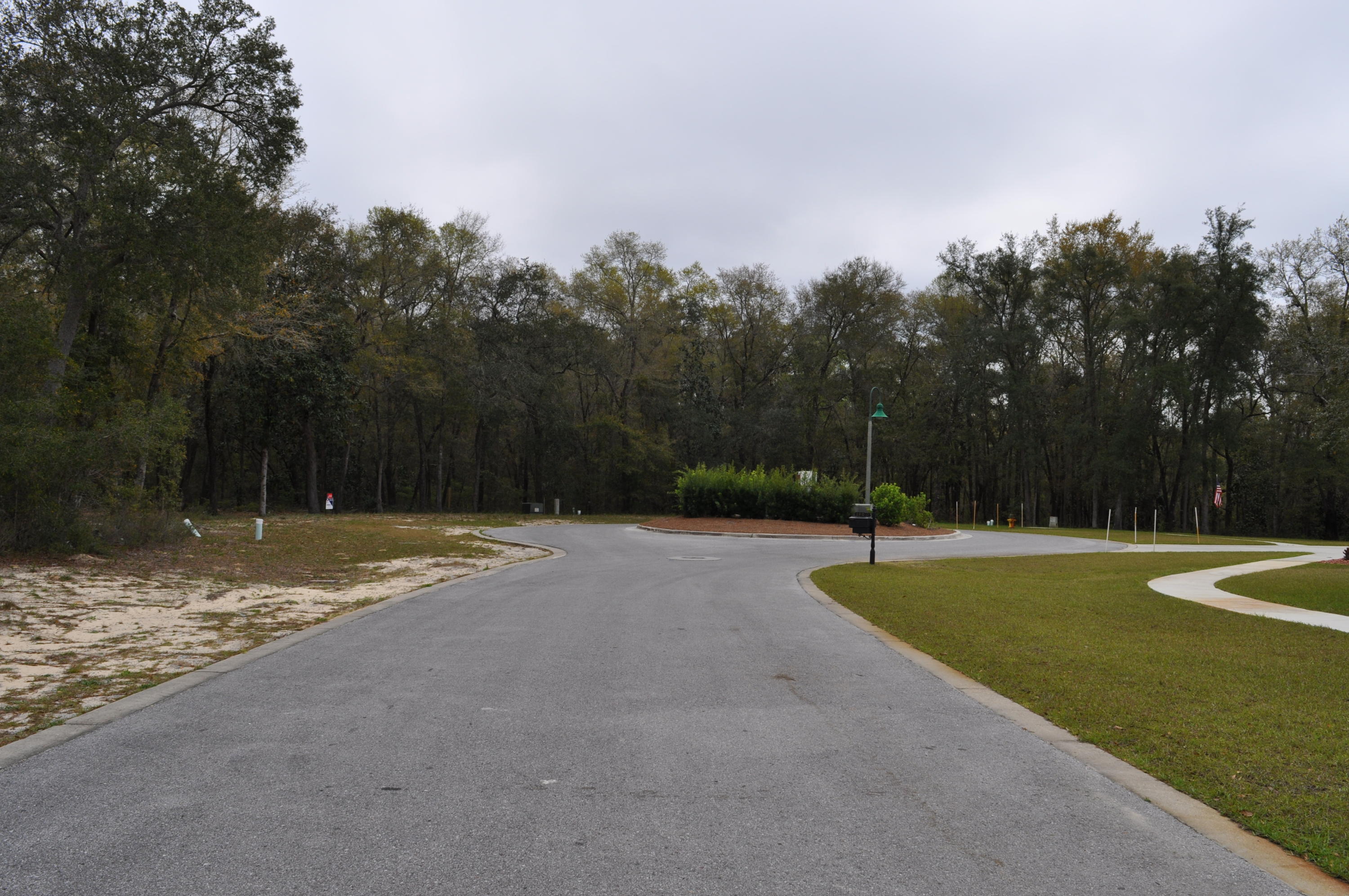 HAMMOCK BAY - Land